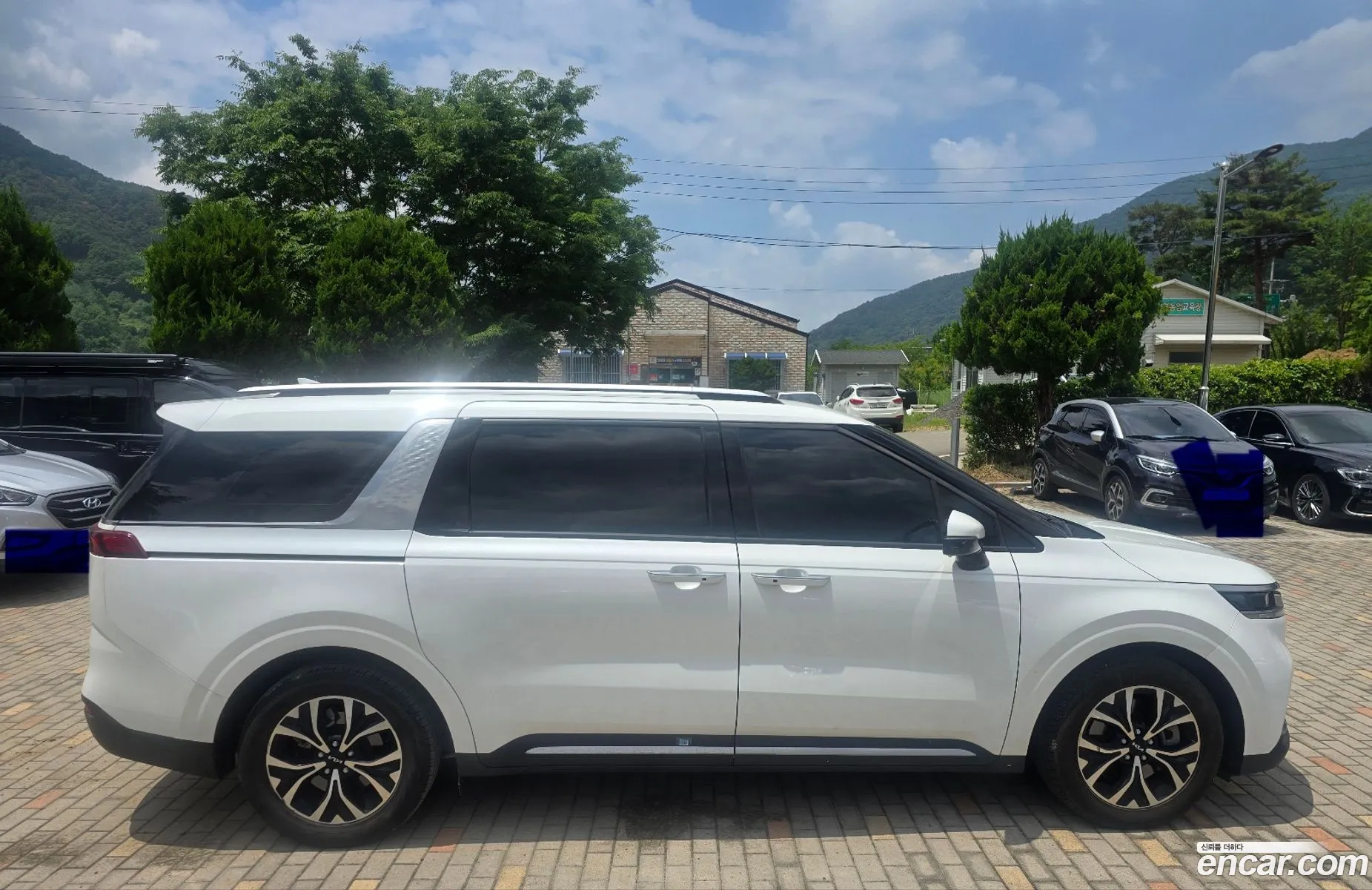 Kia Carnival 2022 — 3