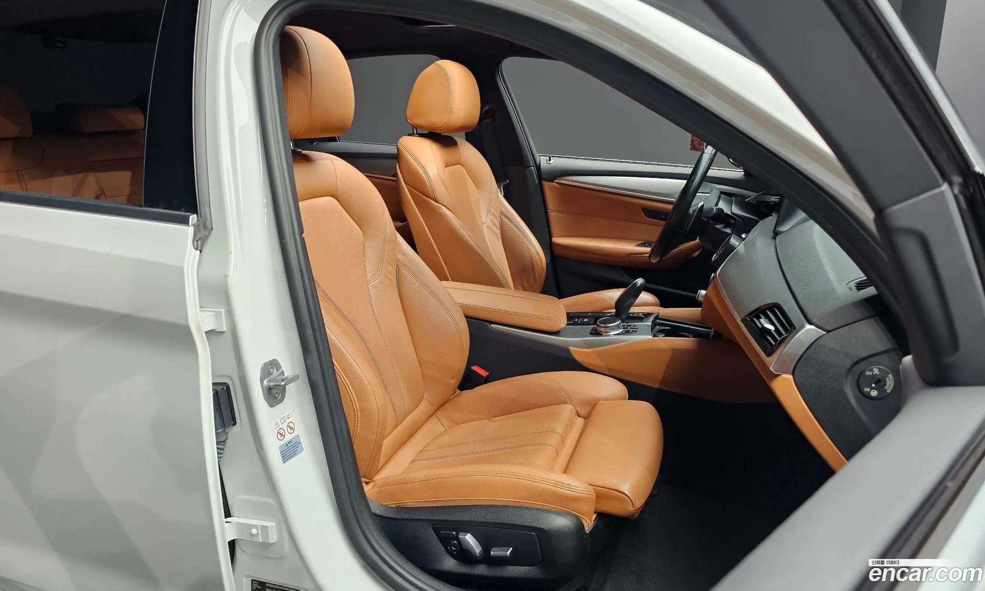 BMW 5 Series 2017 — 12