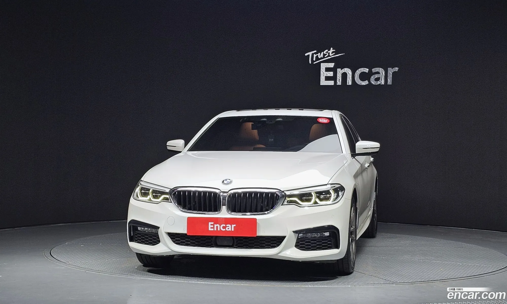 BMW 5 Series 2017 — 26
