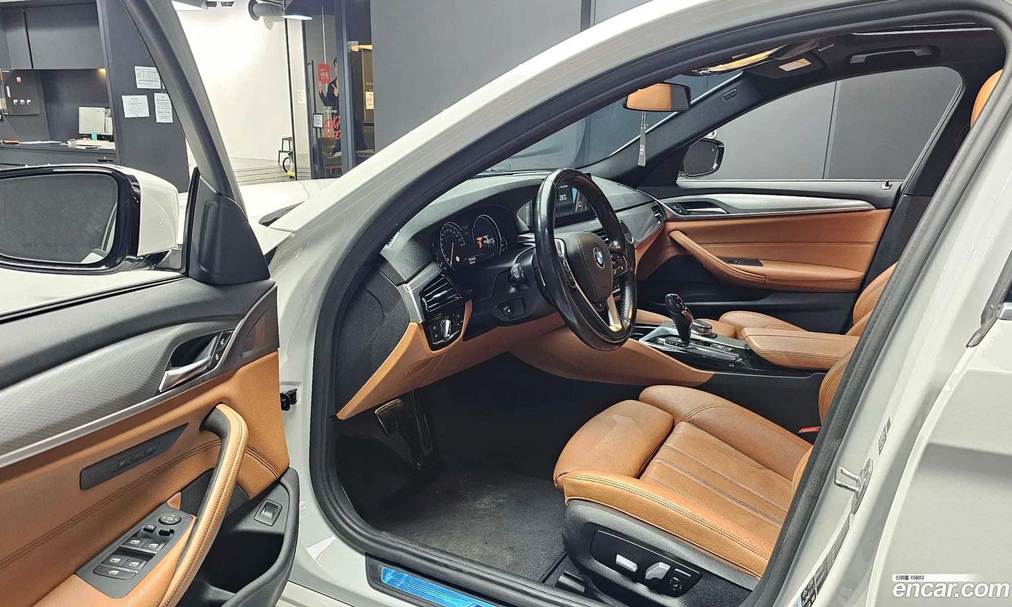 BMW 5 Series 2017 — 9