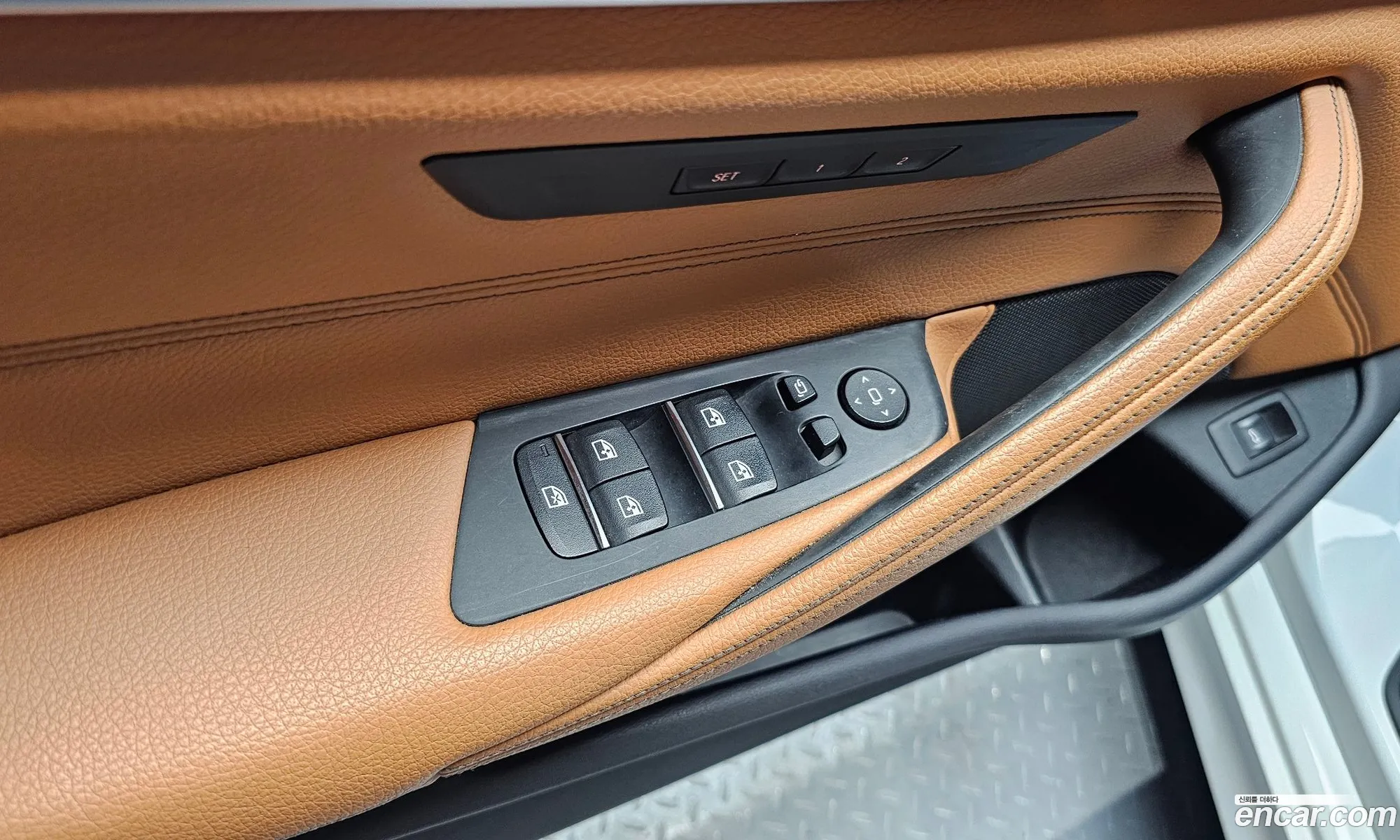BMW 5 Series 2017 — 32