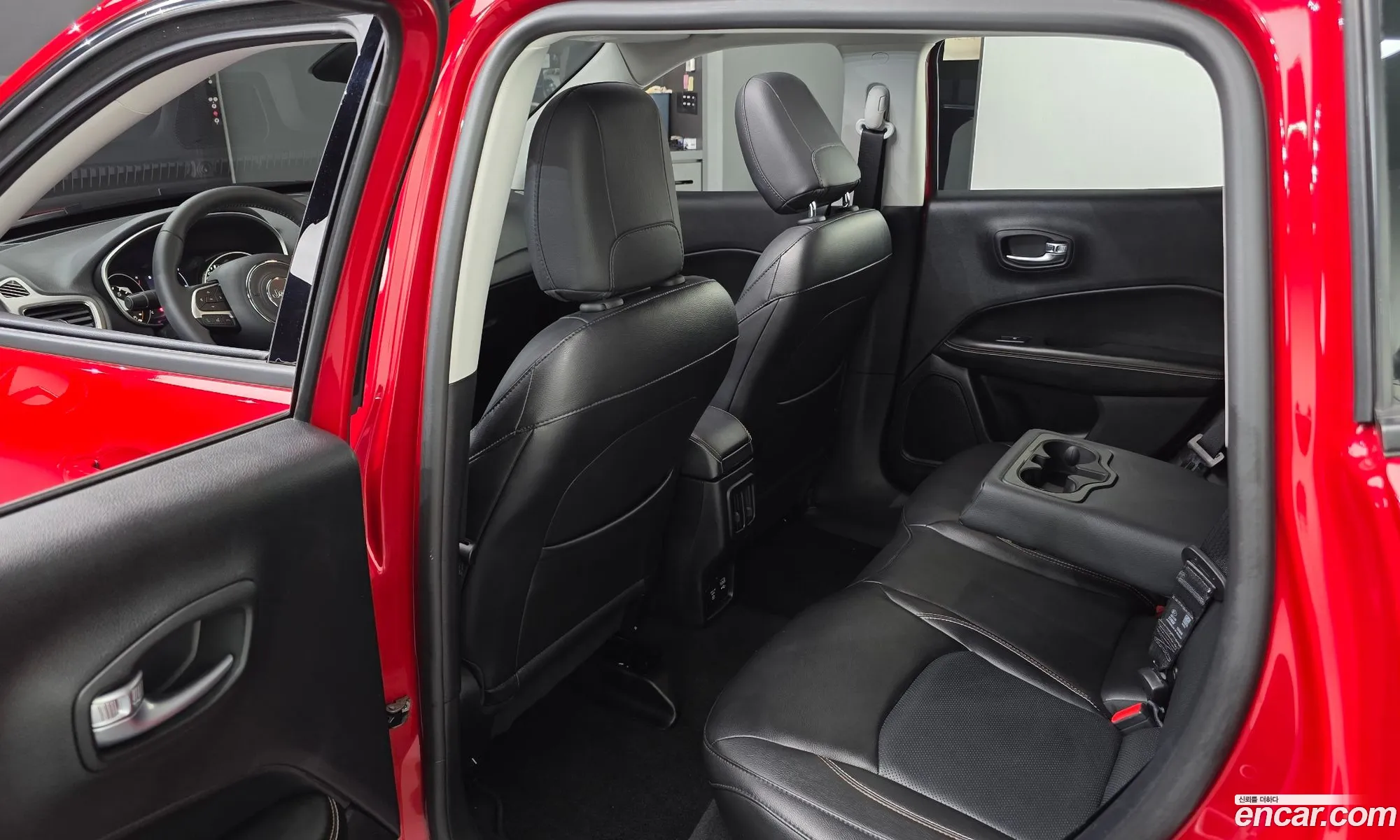 Jeep Compass 2018 3C4NJDBB5JT372320 — 2