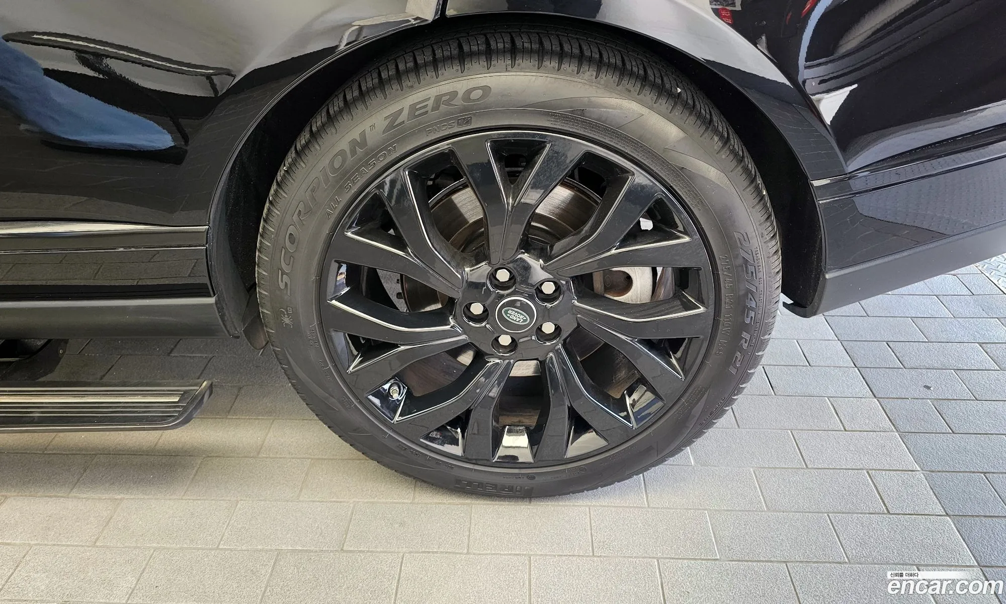 Land Rover Range Rover 2019 SALGA3BE8KA534603 — 27