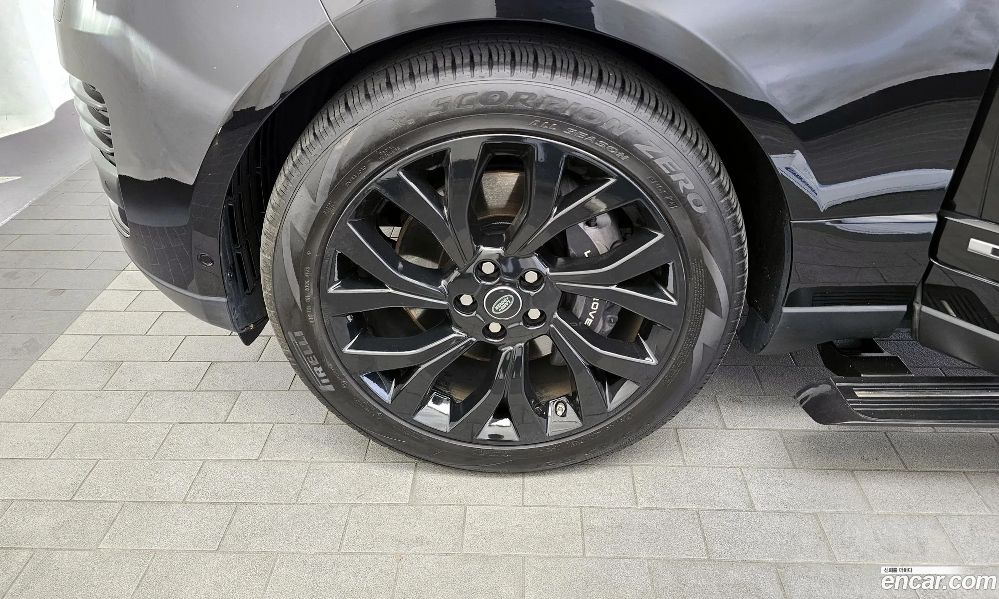 Land Rover Range Rover 2019 SALGA3BE8KA534603 — 9