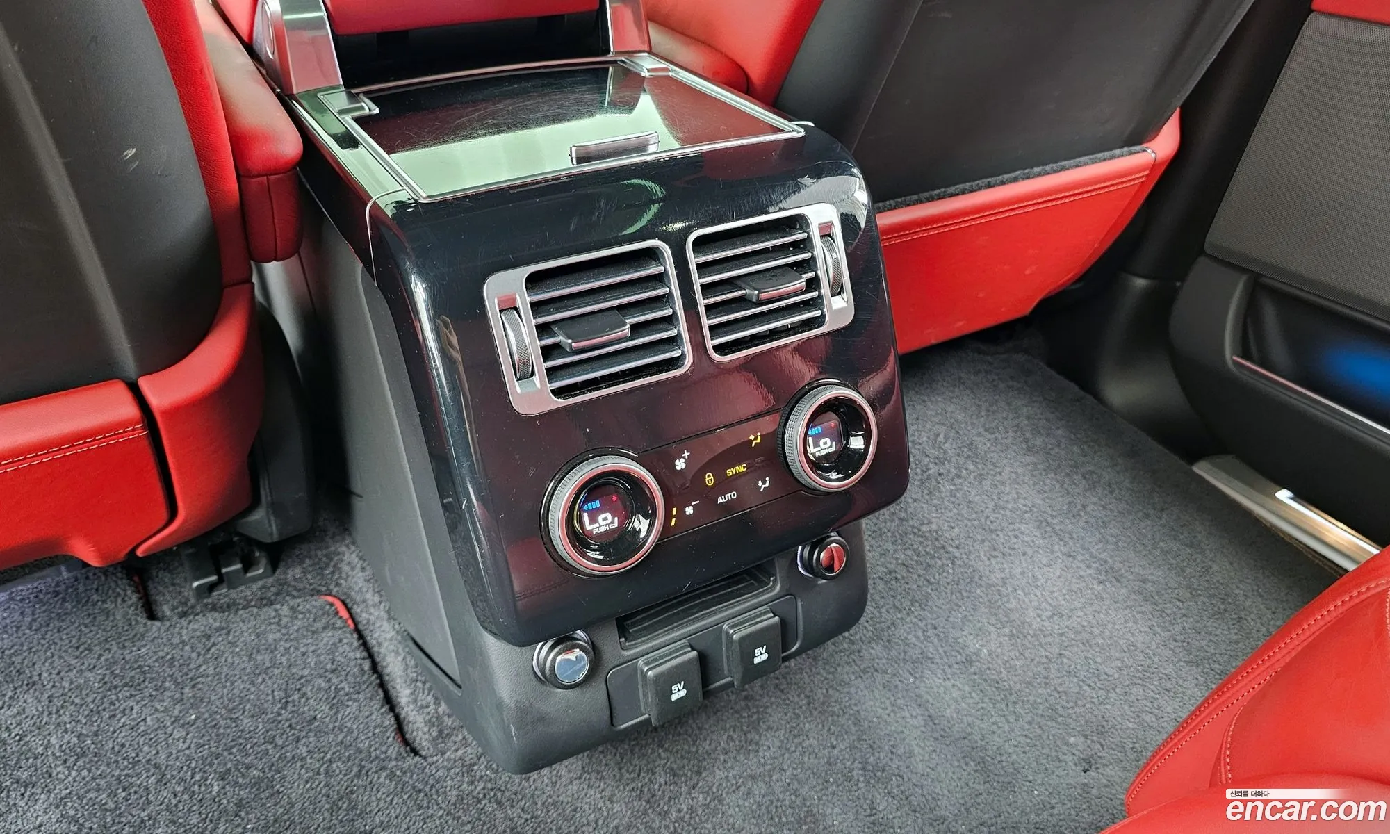 Land Rover Range Rover 2019 SALGA3BE8KA534603 — 3
