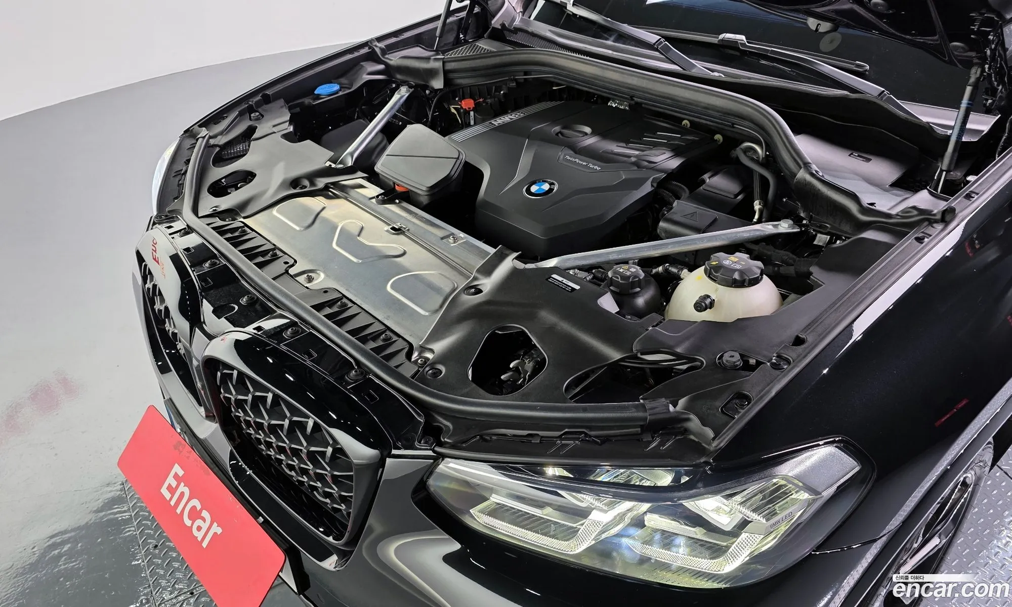 BMW X4 2025 WBA21DT08S9Z97351 — 18