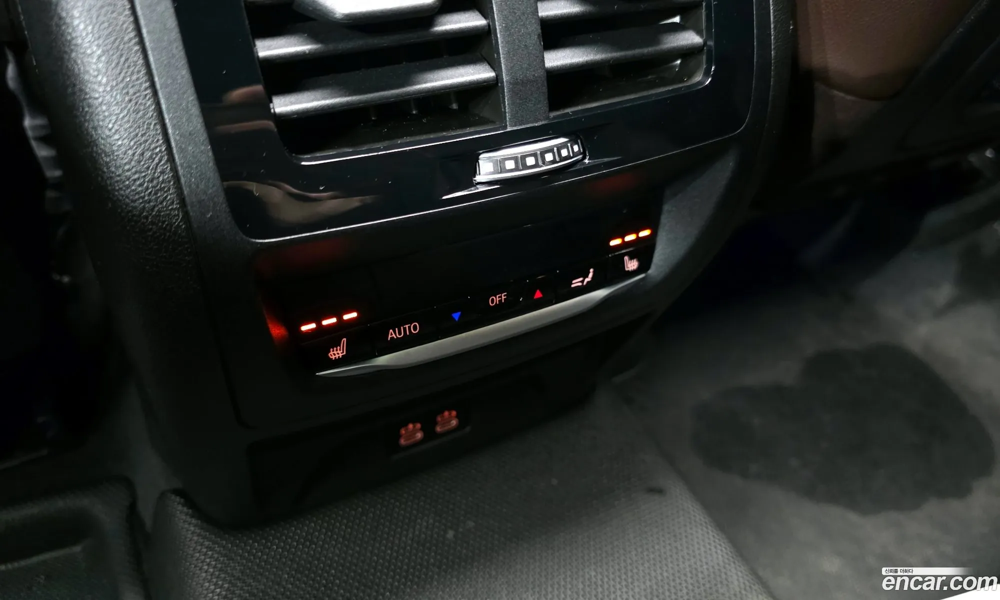 BMW X4 2025 WBA21DT08S9Z97351 — 32