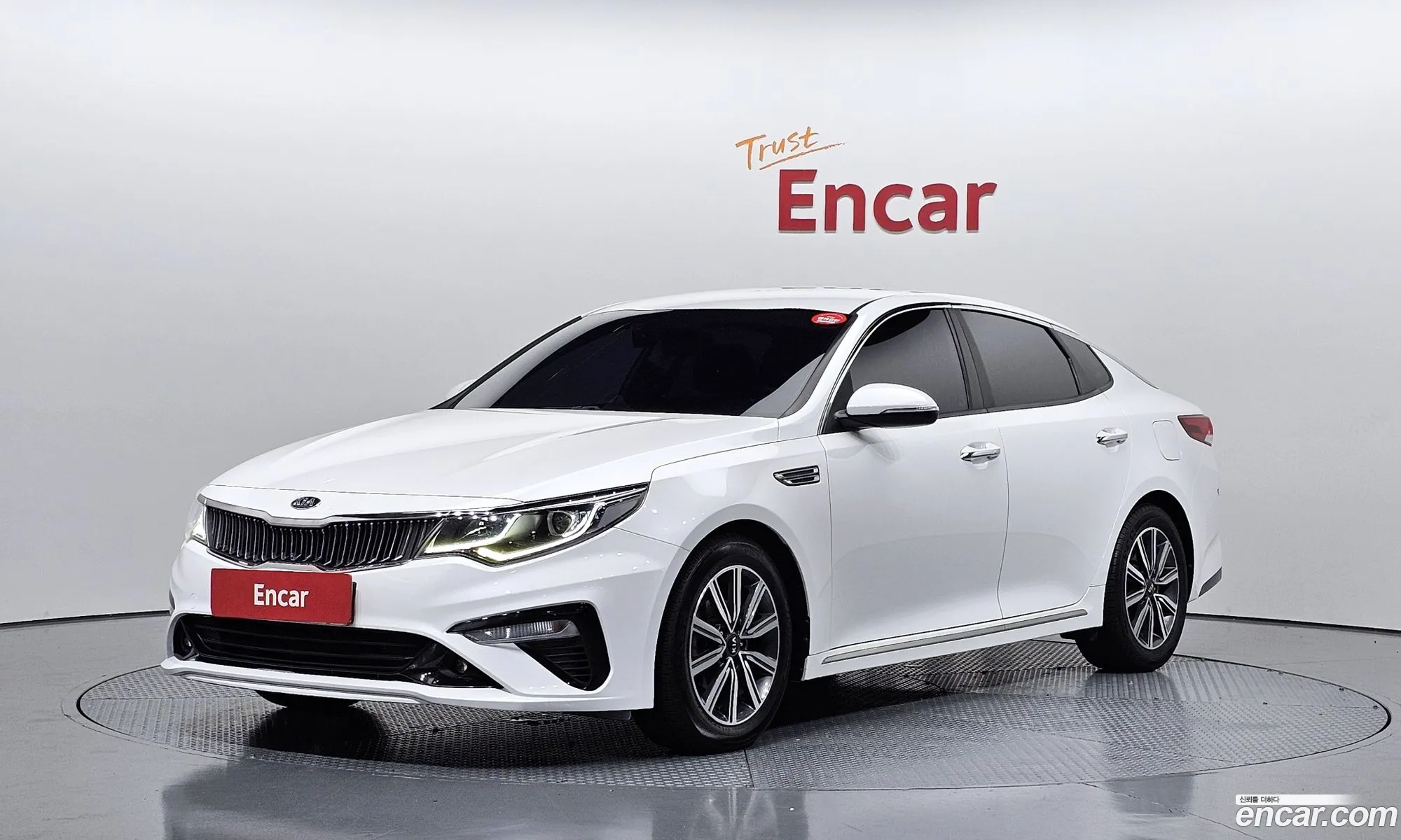 Kia K5 2018 — 2