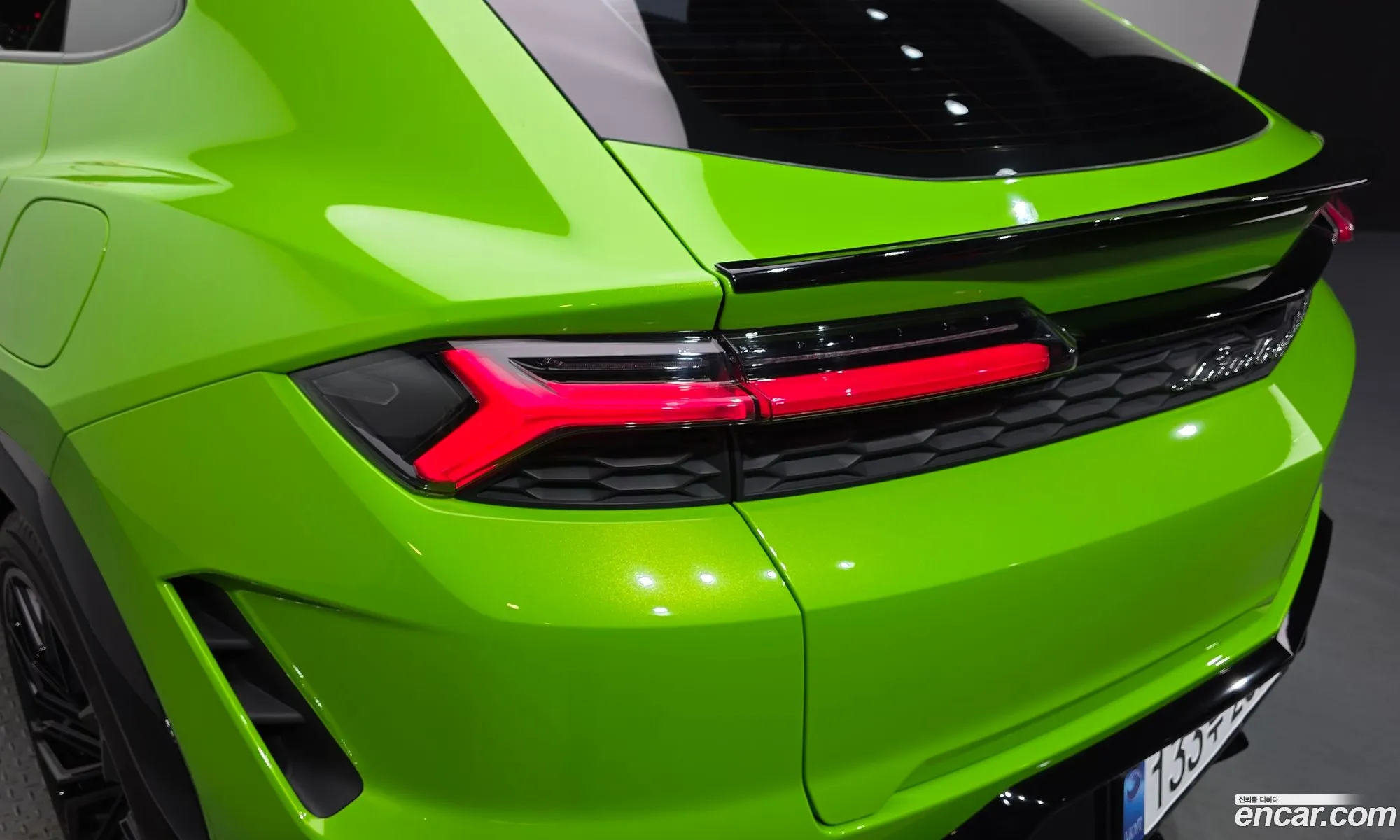 Lamborghini Urus 2025 11111111111111111 — 20