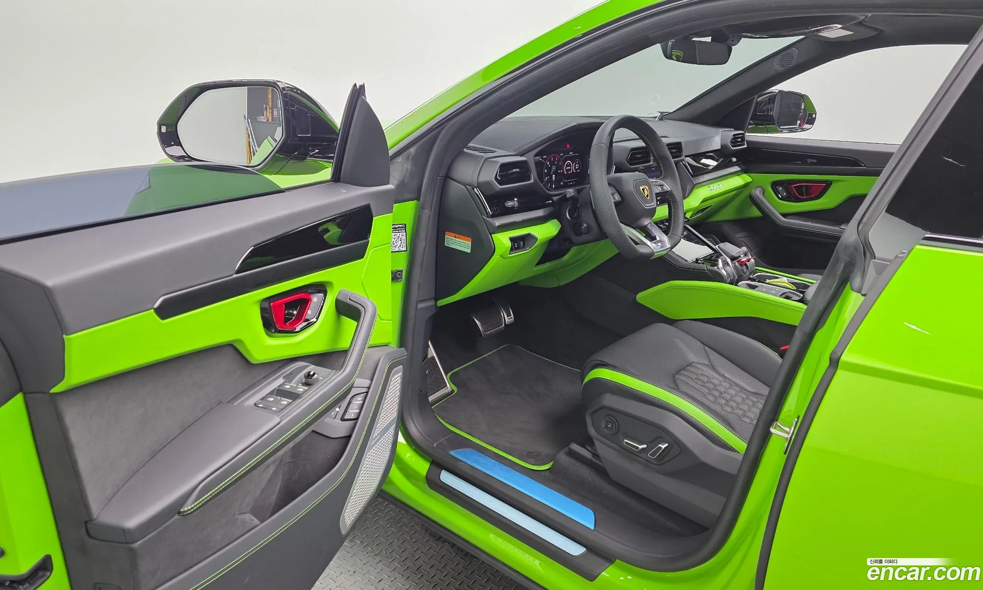 Lamborghini Urus 2025 11111111111111111 — 22