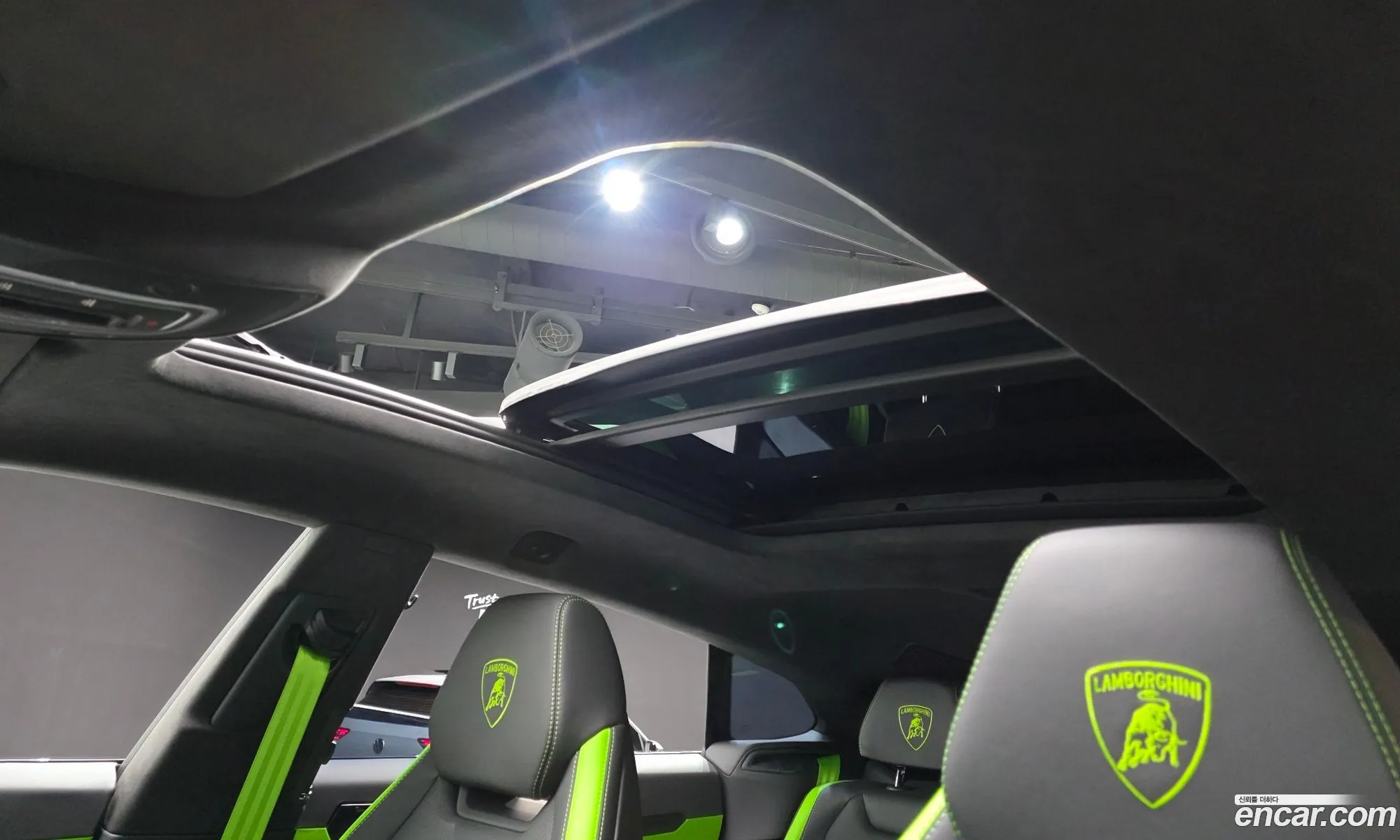Lamborghini Urus 2025 11111111111111111 — 23