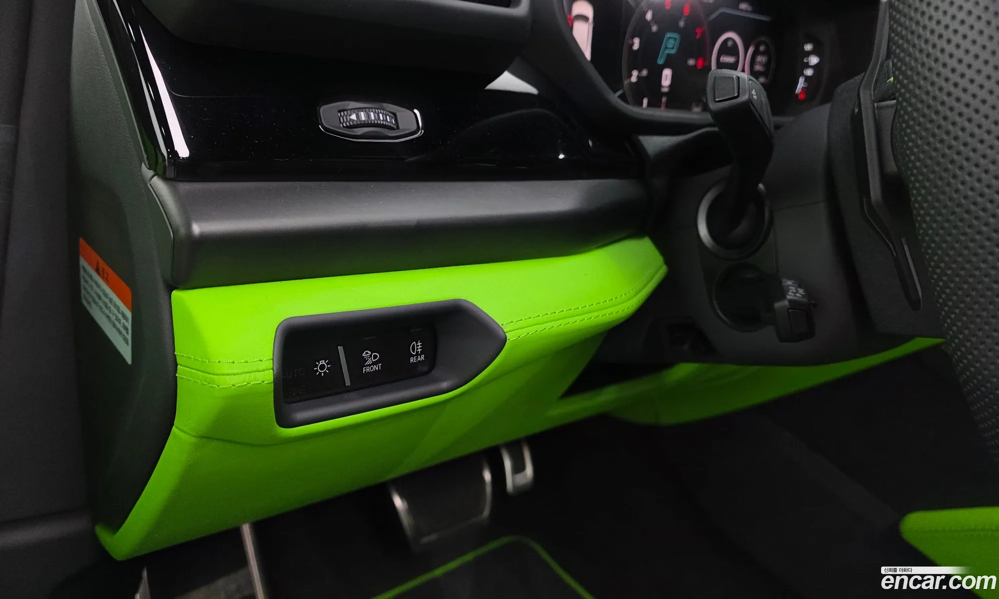 Lamborghini Urus 2025 11111111111111111 — 14