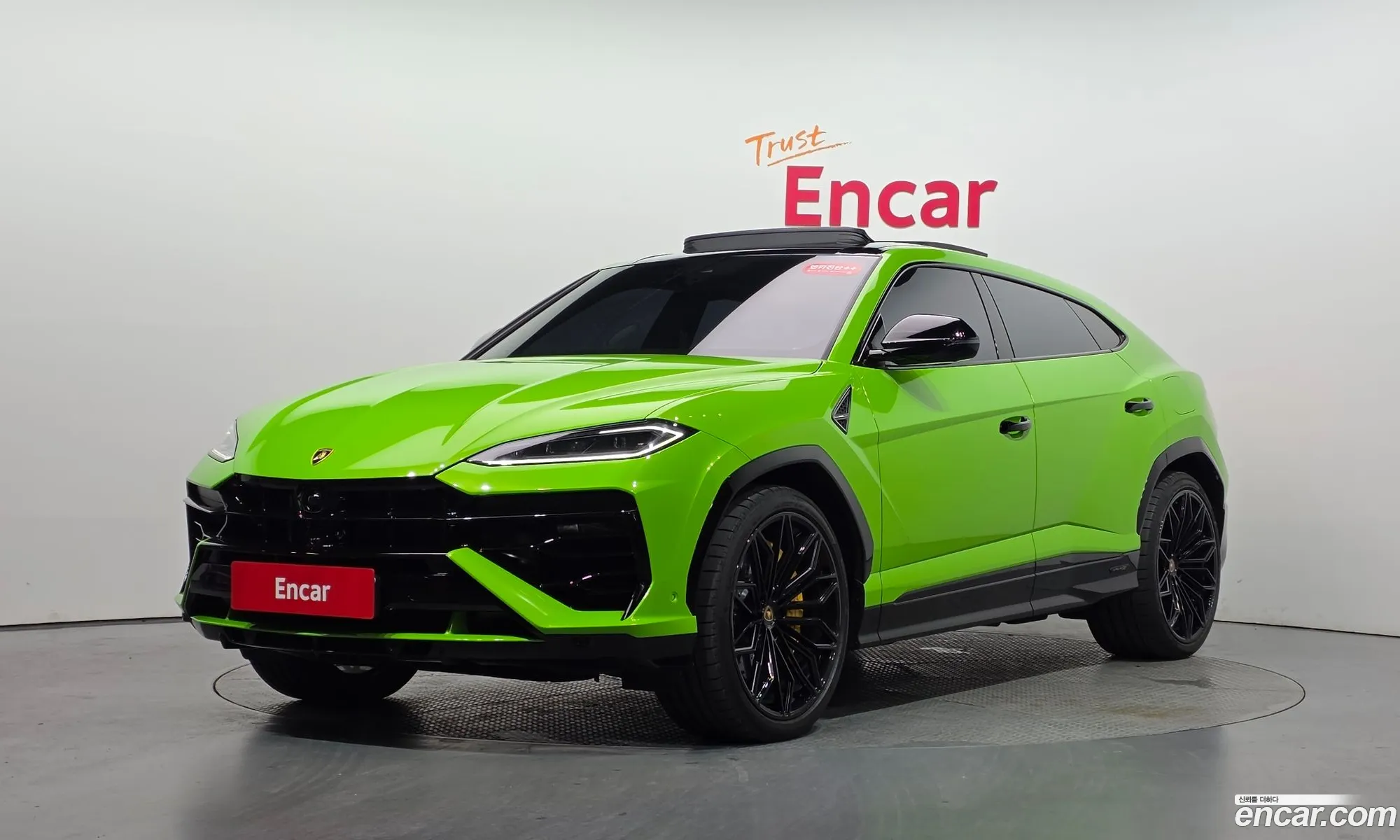 Lamborghini Urus 2025 11111111111111111 — 24