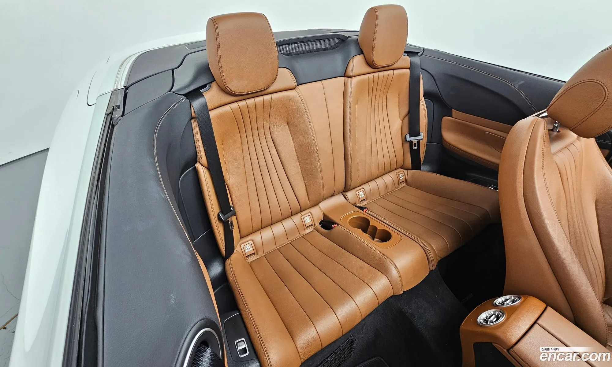 Mercedes-Benz E-Class W213 2018 WDD1K1EB6JF063364 — 27