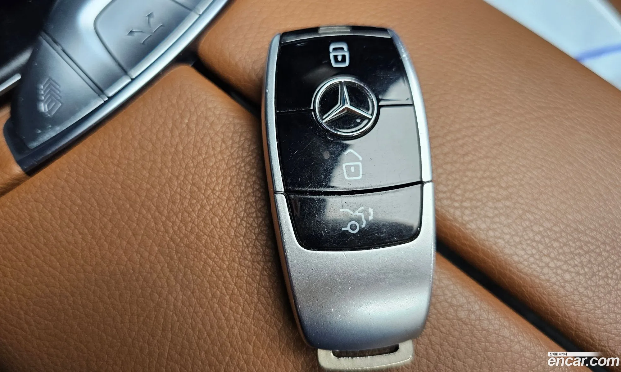 Mercedes-Benz E-Class W213 2018 WDD1K1EB6JF063364 — 9
