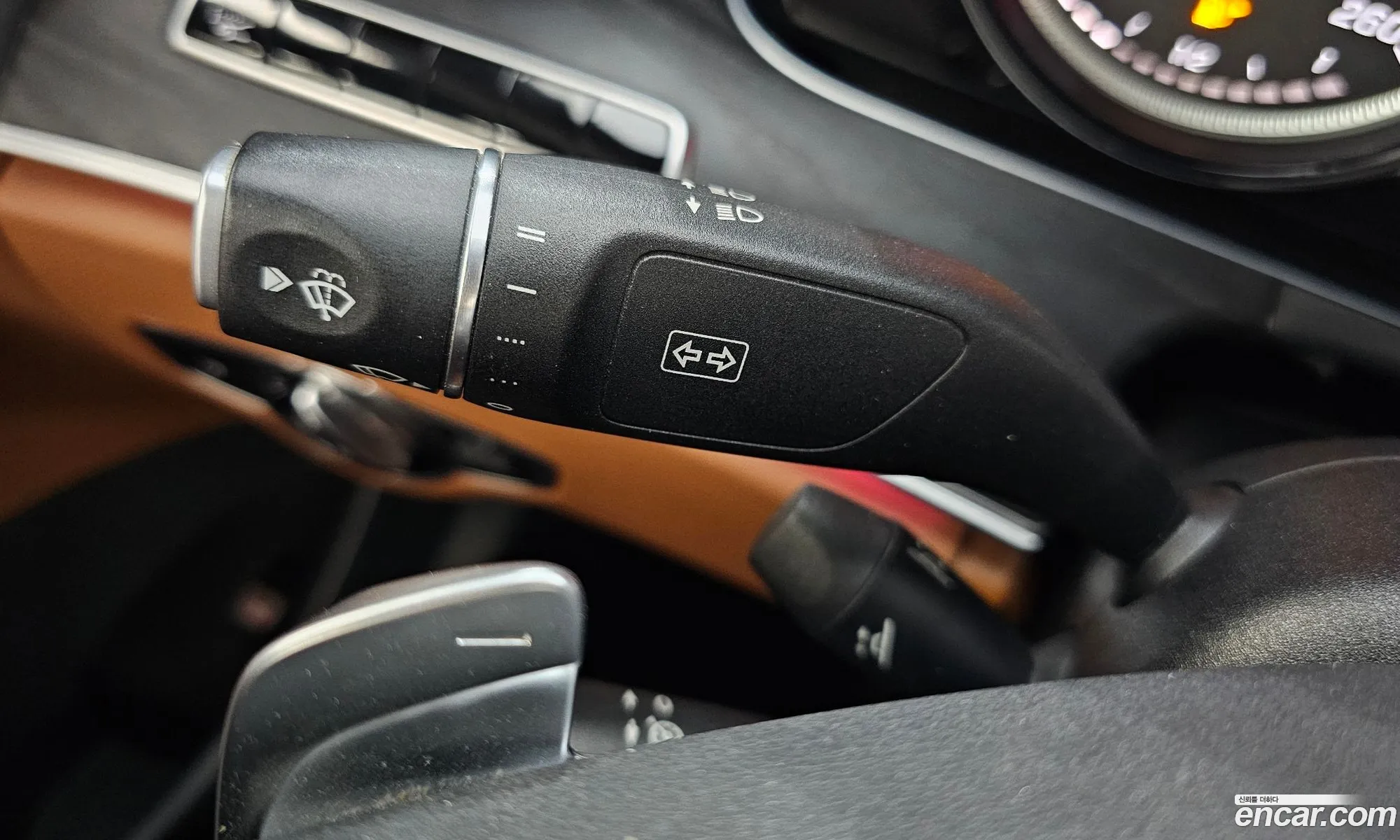 Mercedes-Benz E-Class W213 2018 WDD1K1EB6JF063364 — 11