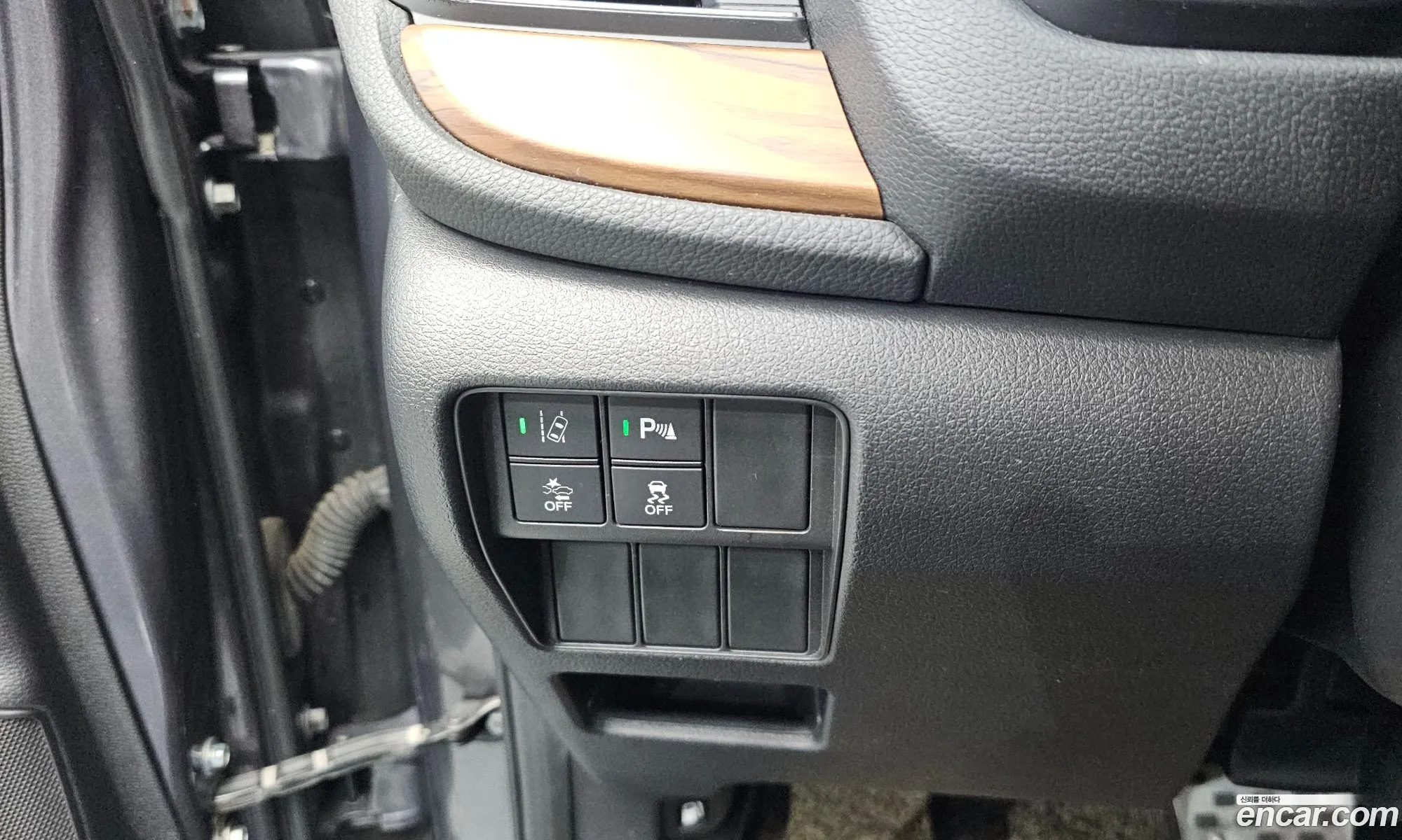Honda CR-V 2019 5J6RW2870KL520587 — 8