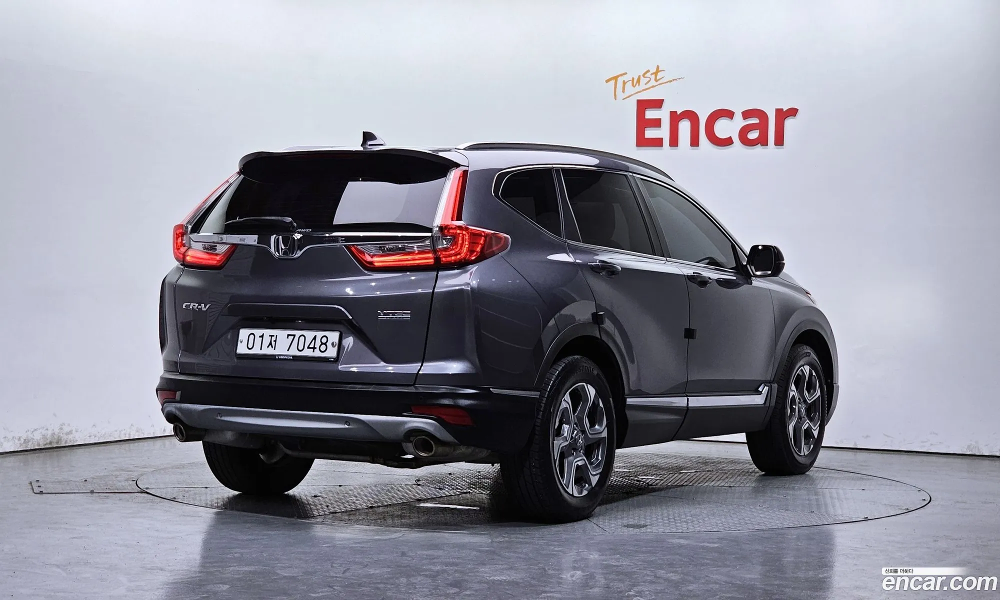 Honda CR-V 2019 5J6RW2870KL520587 — 7