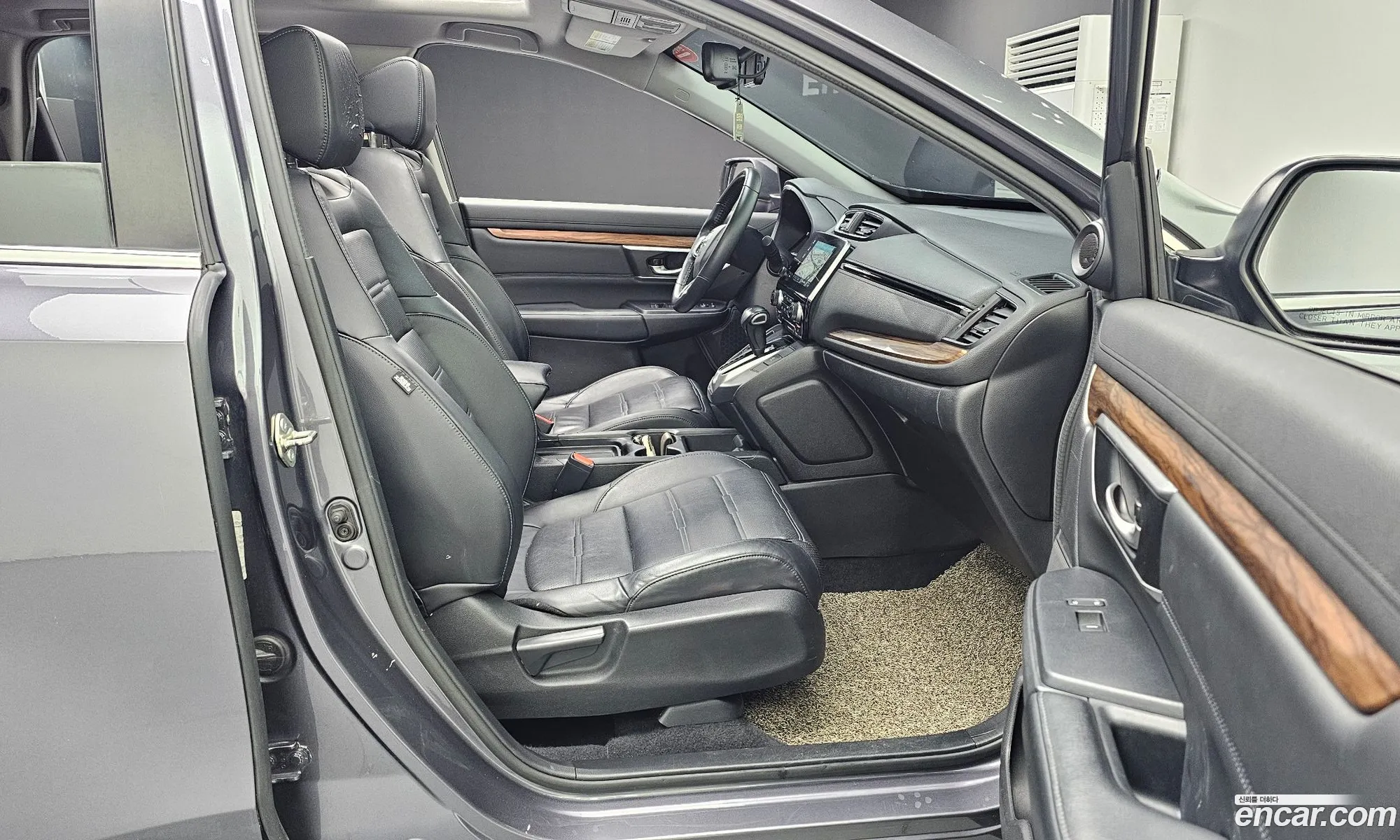 Honda CR-V 2019 5J6RW2870KL520587 — 4