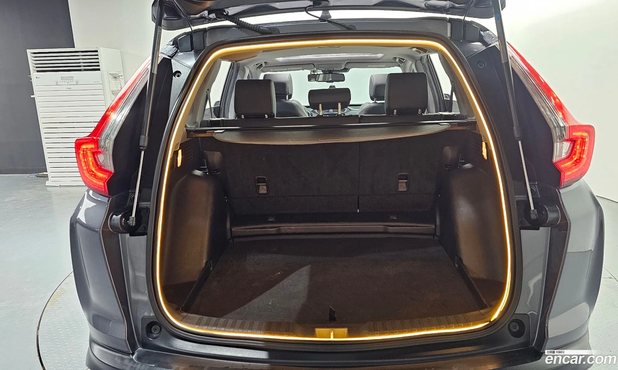 Honda CR-V 2019 5J6RW2870KL520587 — 14