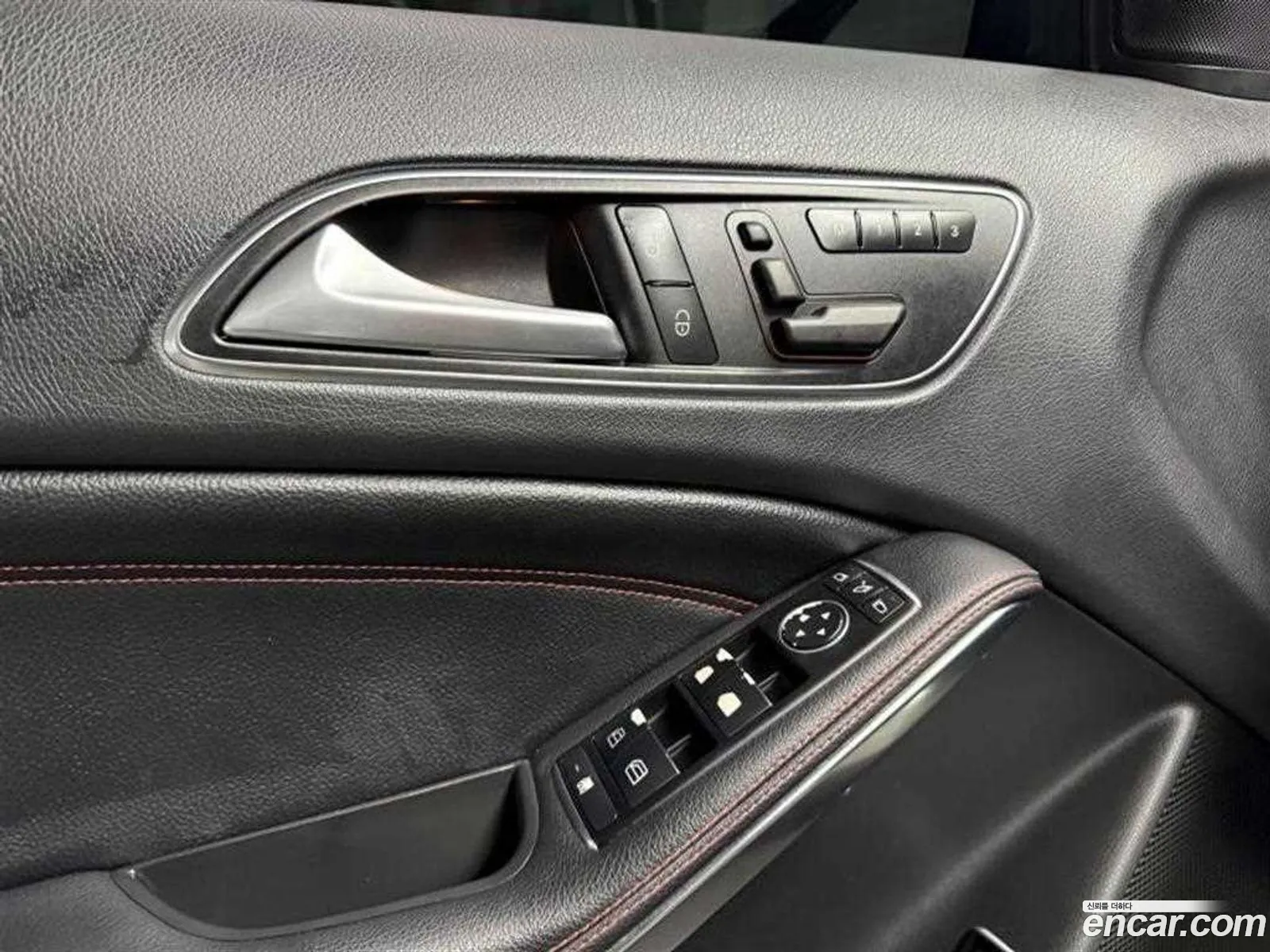 Mercedes-Benz GLA-Class X156 2015 — 3