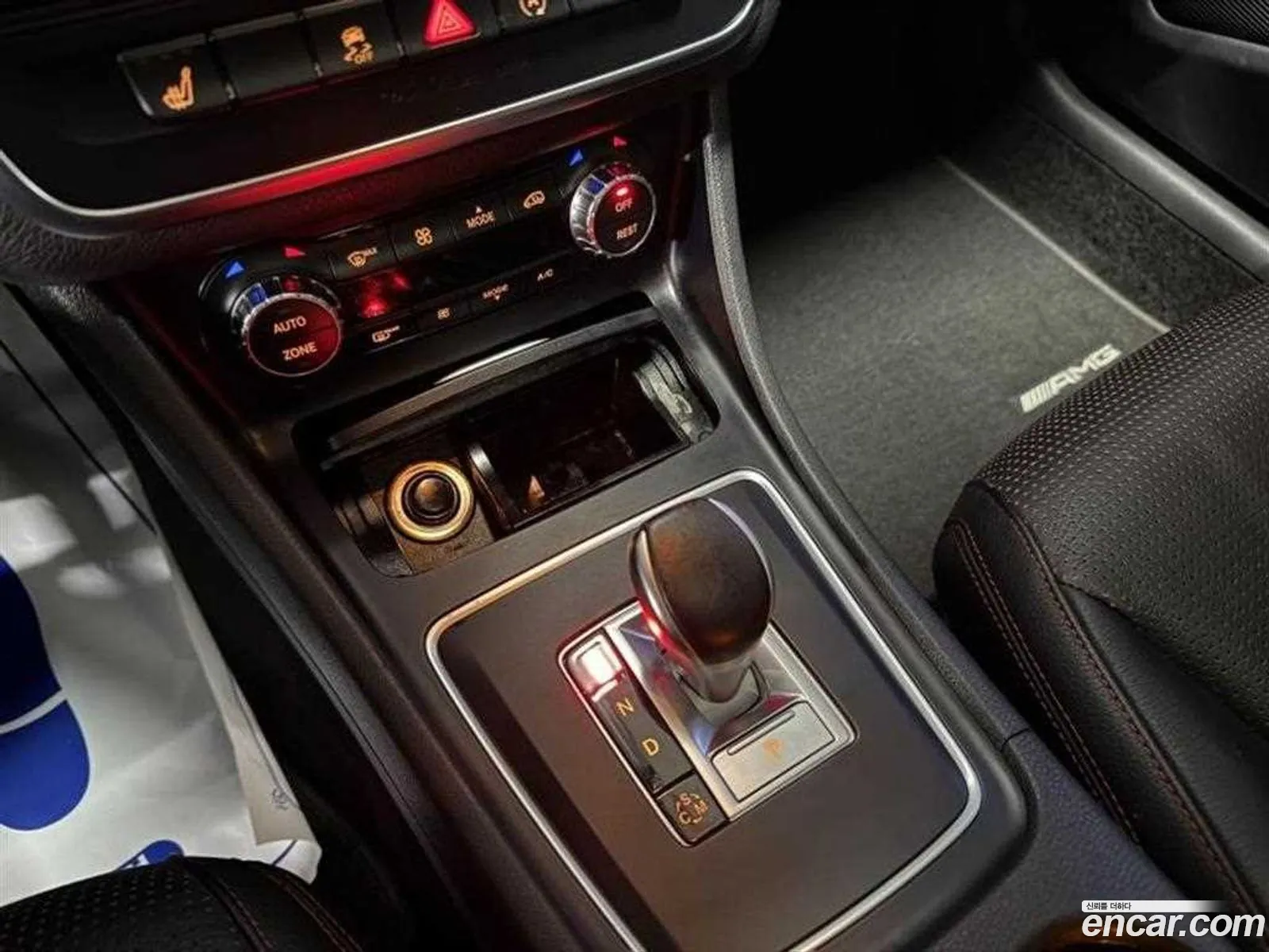 Mercedes-Benz GLA-Class X156 2015 — 7