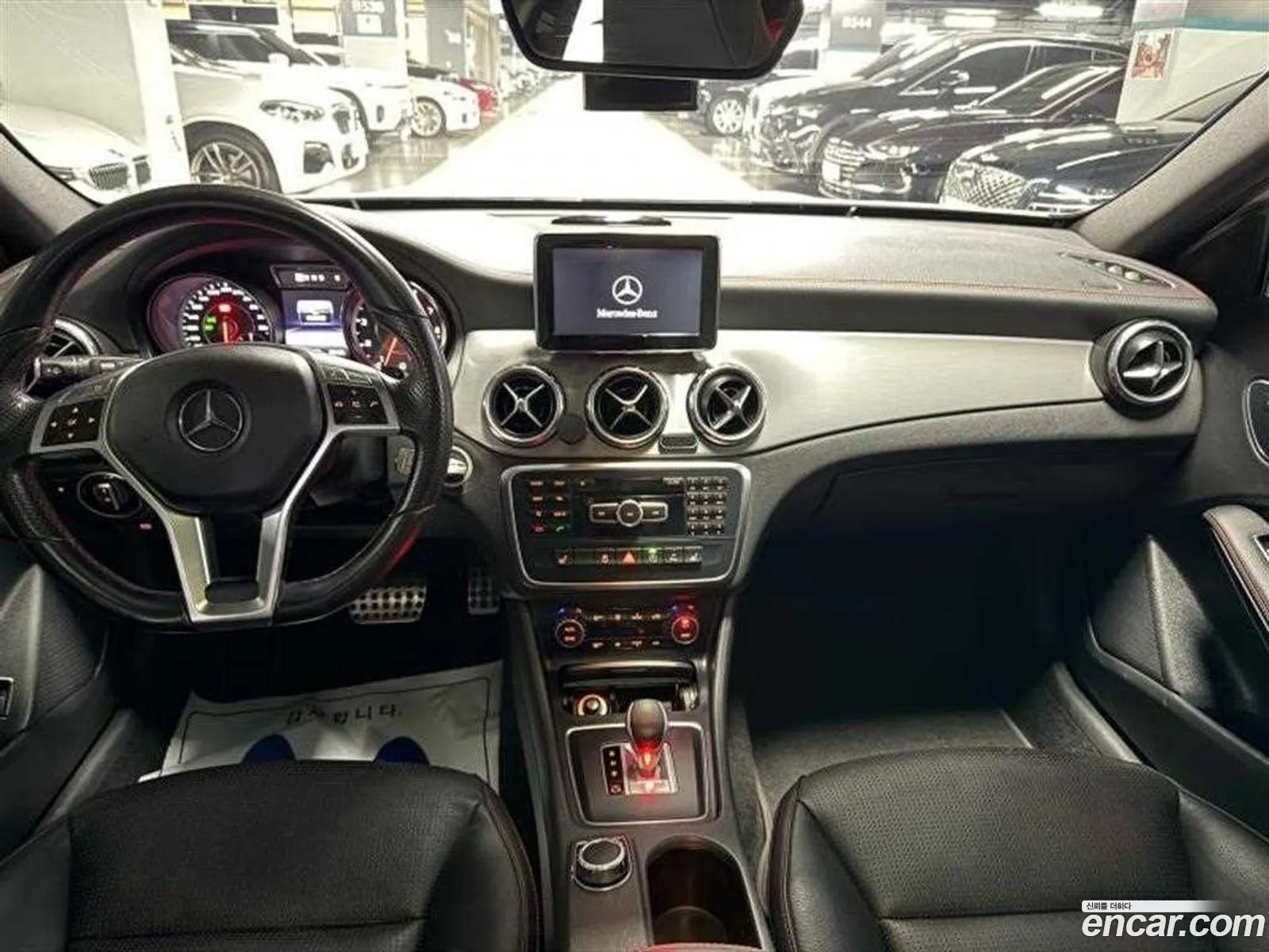 Mercedes-Benz GLA-Class X156 2015 — 15