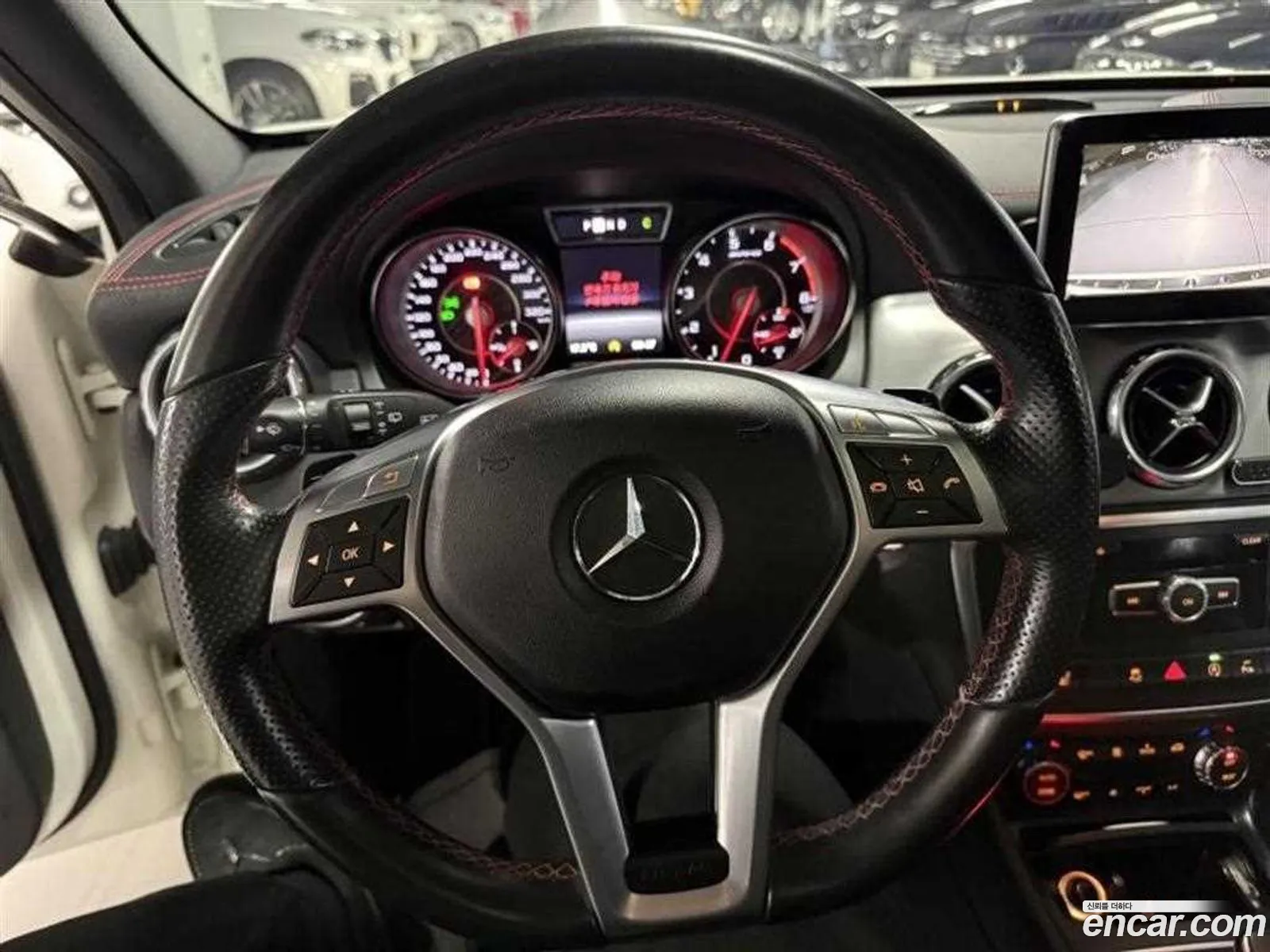 Mercedes-Benz GLA-Class X156 2015 — 2