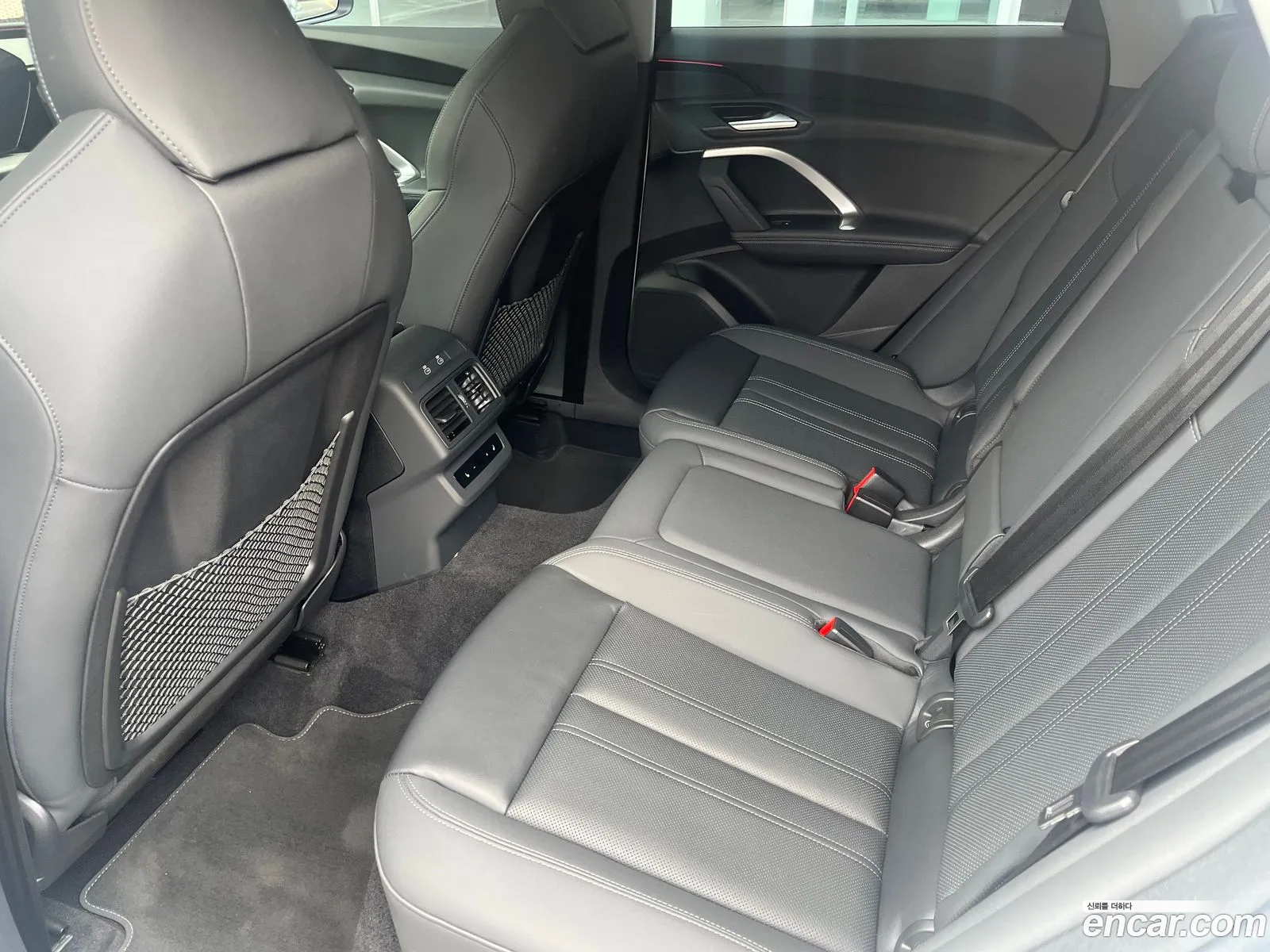 Audi Q5 2025 — 16