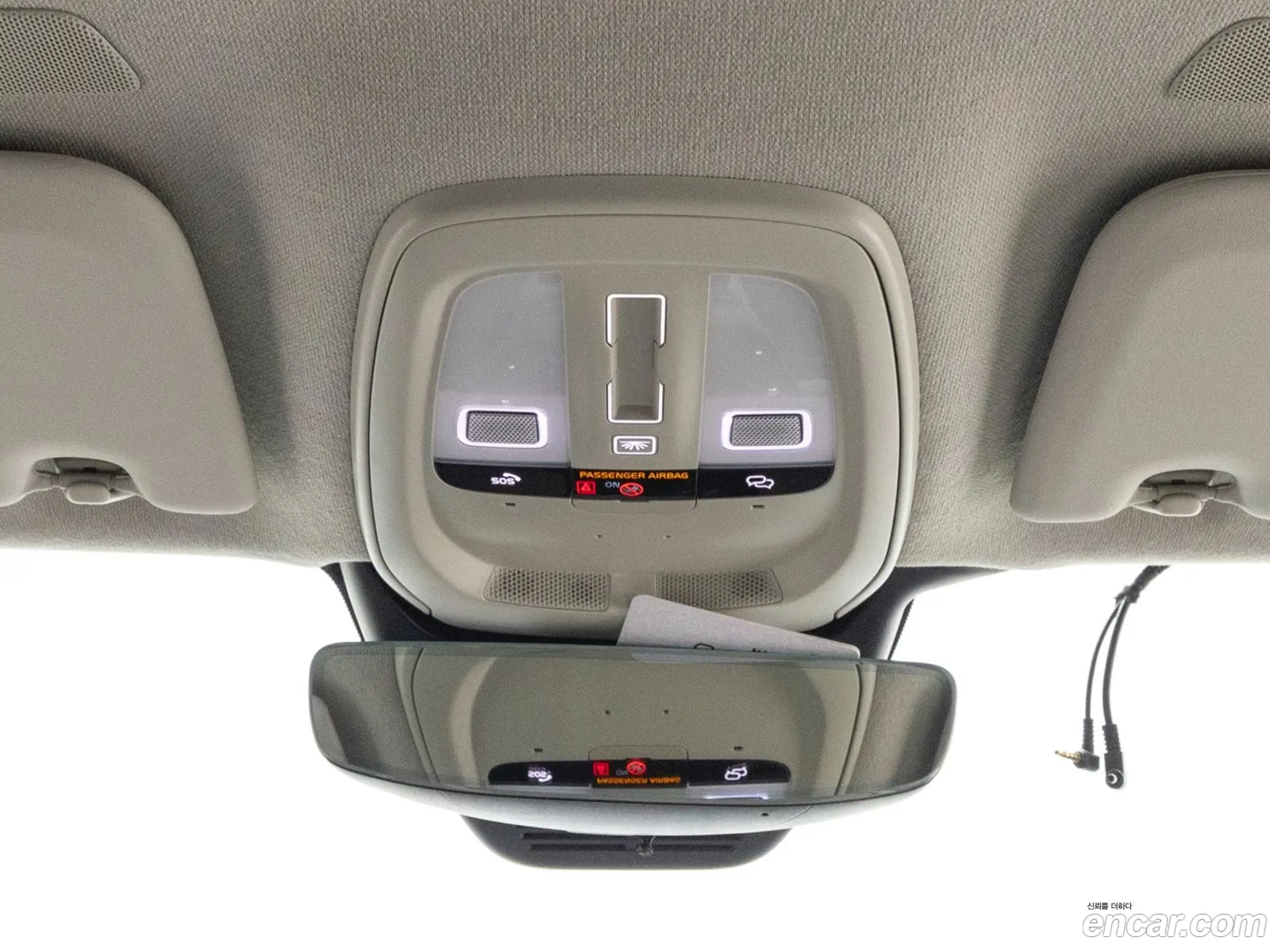 Volvo XC40 2026 — 13