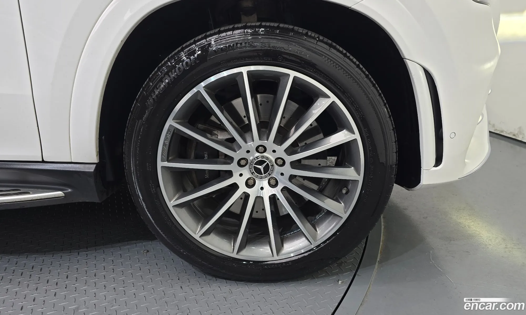 Mercedes-Benz GLE-Class W167 2023 — 30