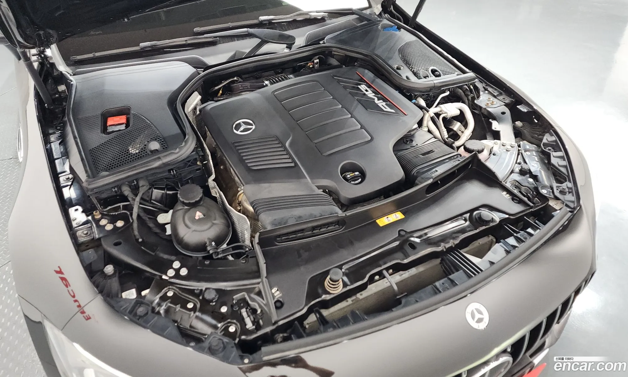 Mercedes-Benz AMG GT 2021 — 10