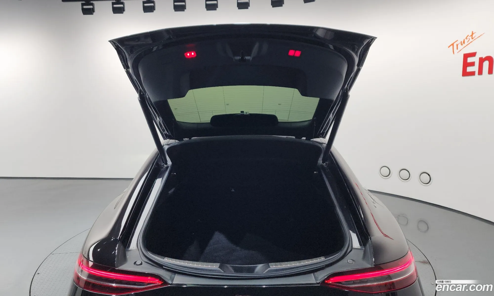 Mercedes-Benz AMG GT 2021 — 5