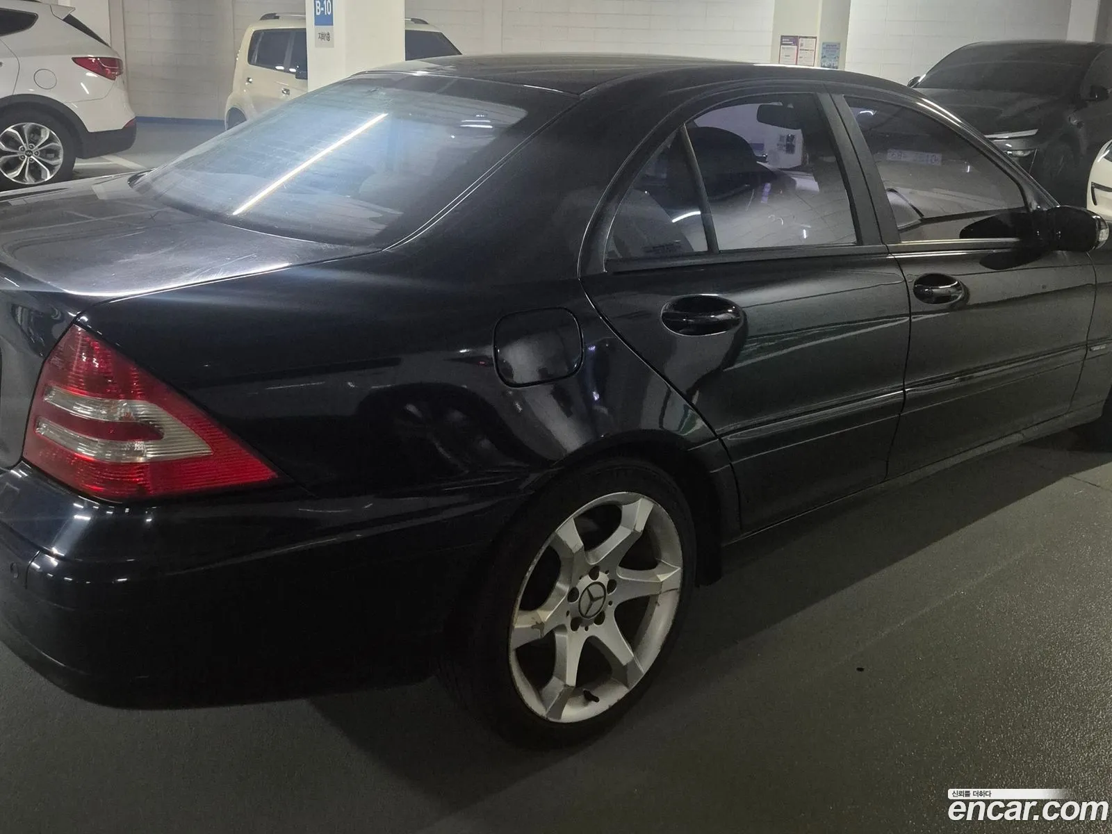 Mercedes-Benz C-Class 2007 — 2
