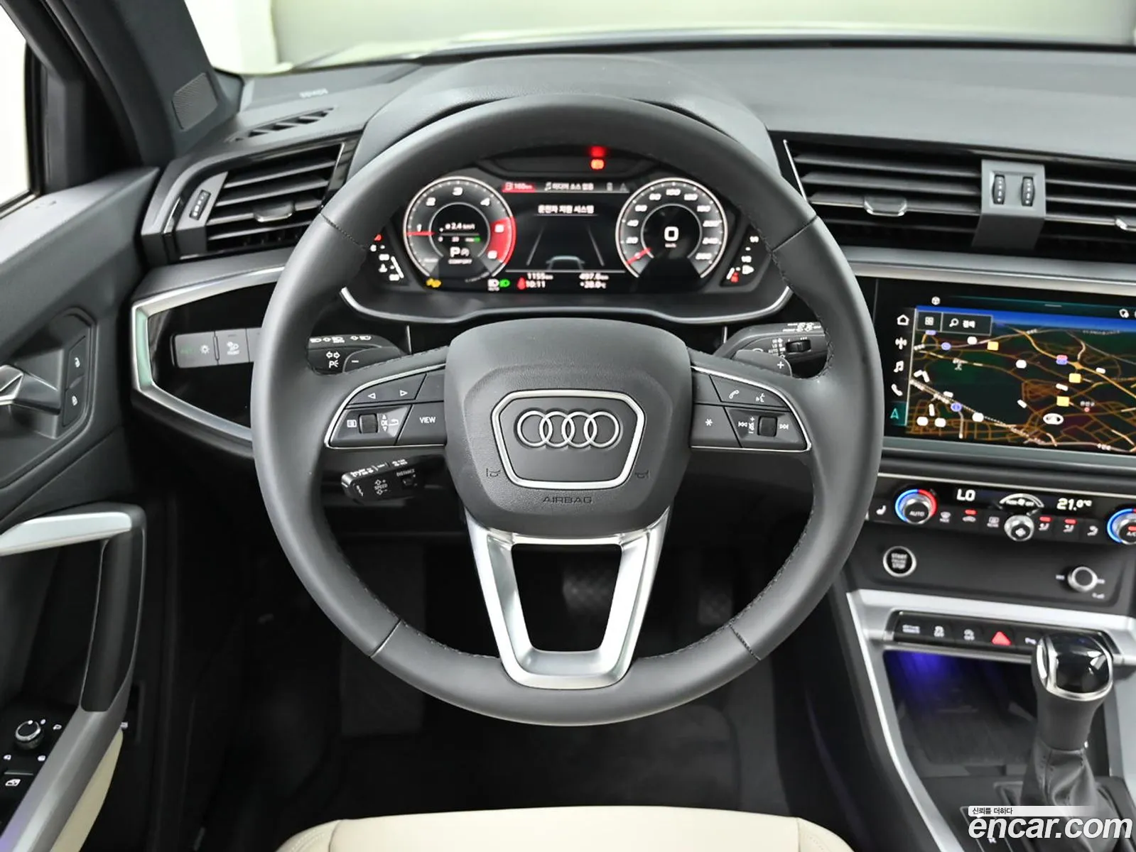 Audi Q3 2025 — 17