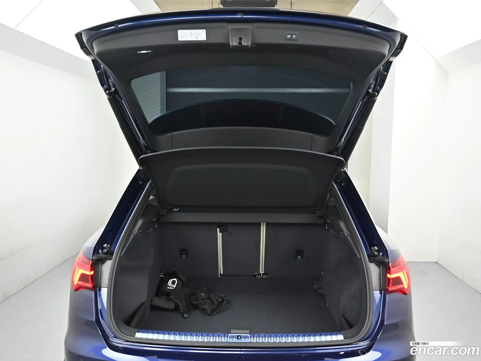Audi Q3 2025 — 18