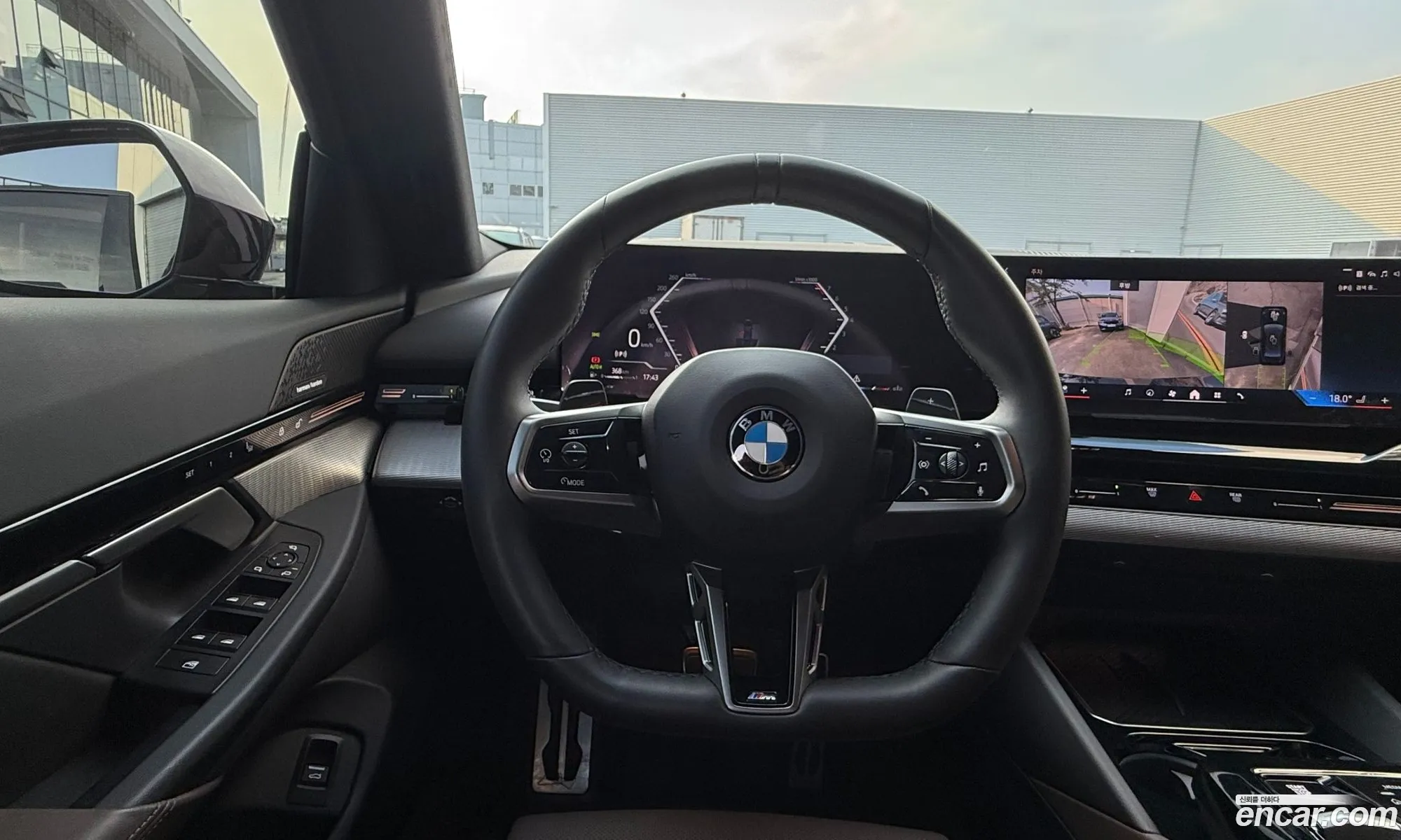 BMW 5 Series 2024 — 12