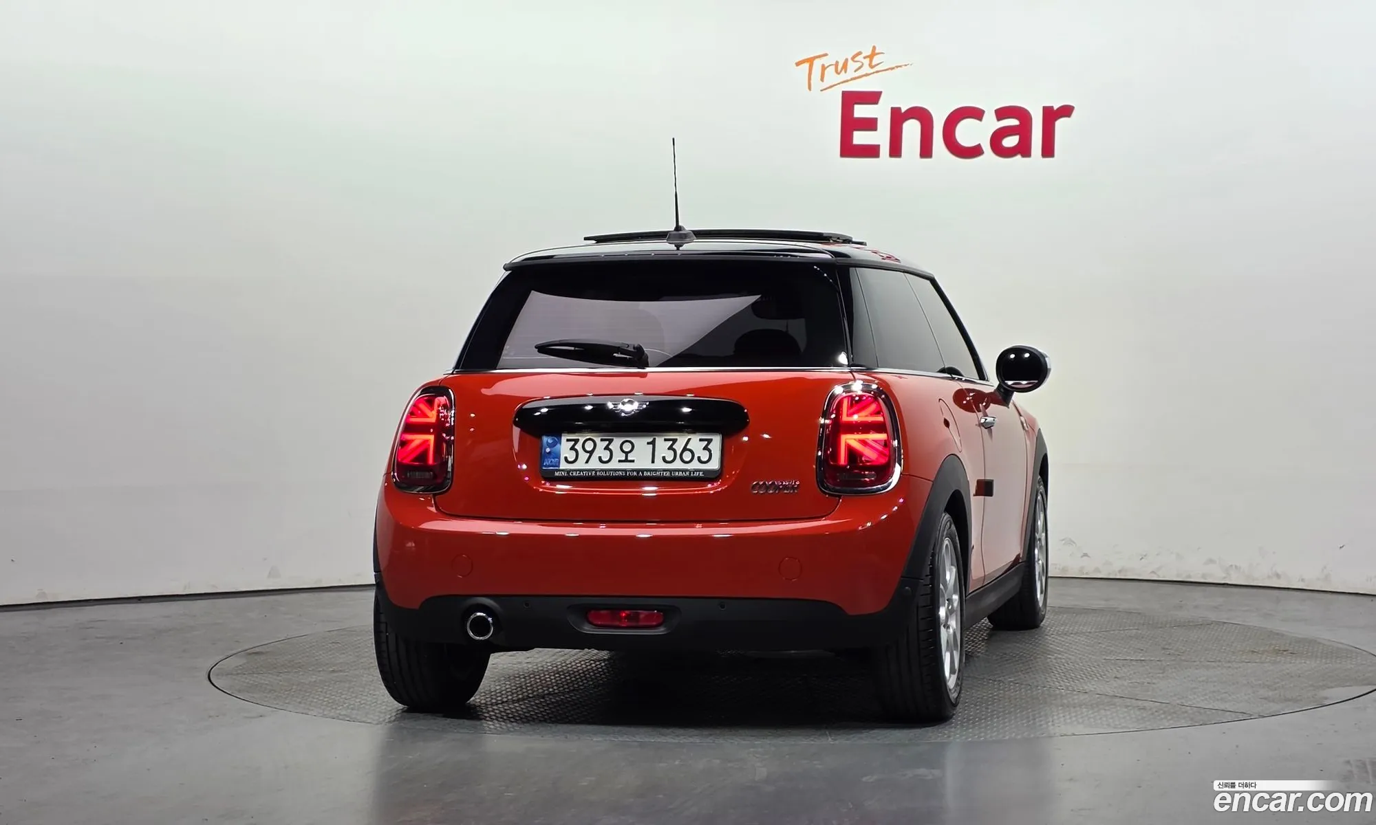 Mini Cooper 2021 WMWXR7105M2N63614 — 18