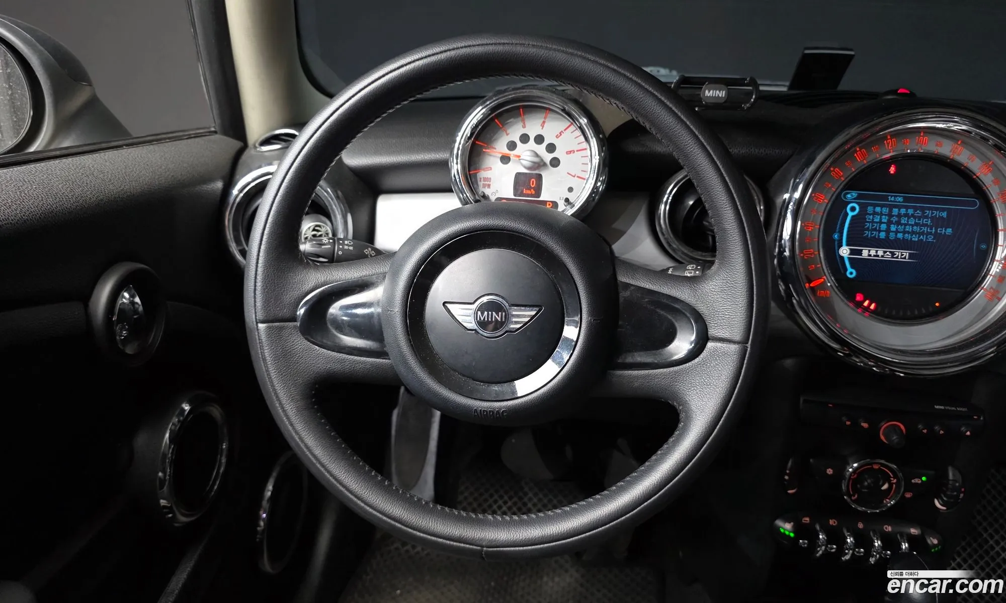 Mini Cooper D 2012 WMWSW5106CT319499 — 17