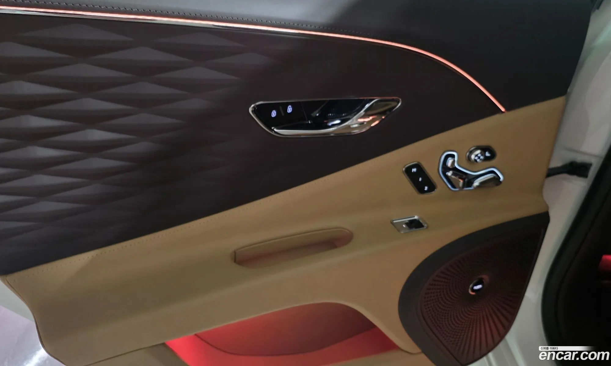 Bentley Flying Spur 2022 — 6