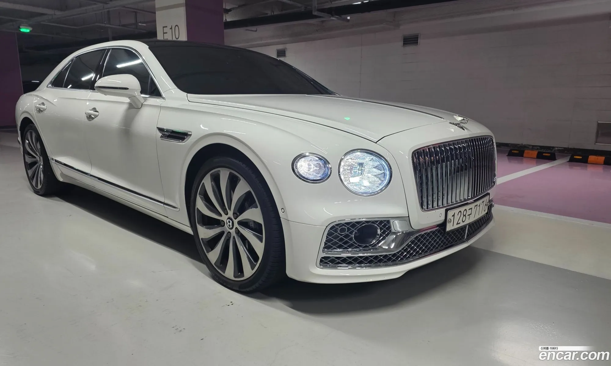 Bentley Flying Spur 2022 — 20
