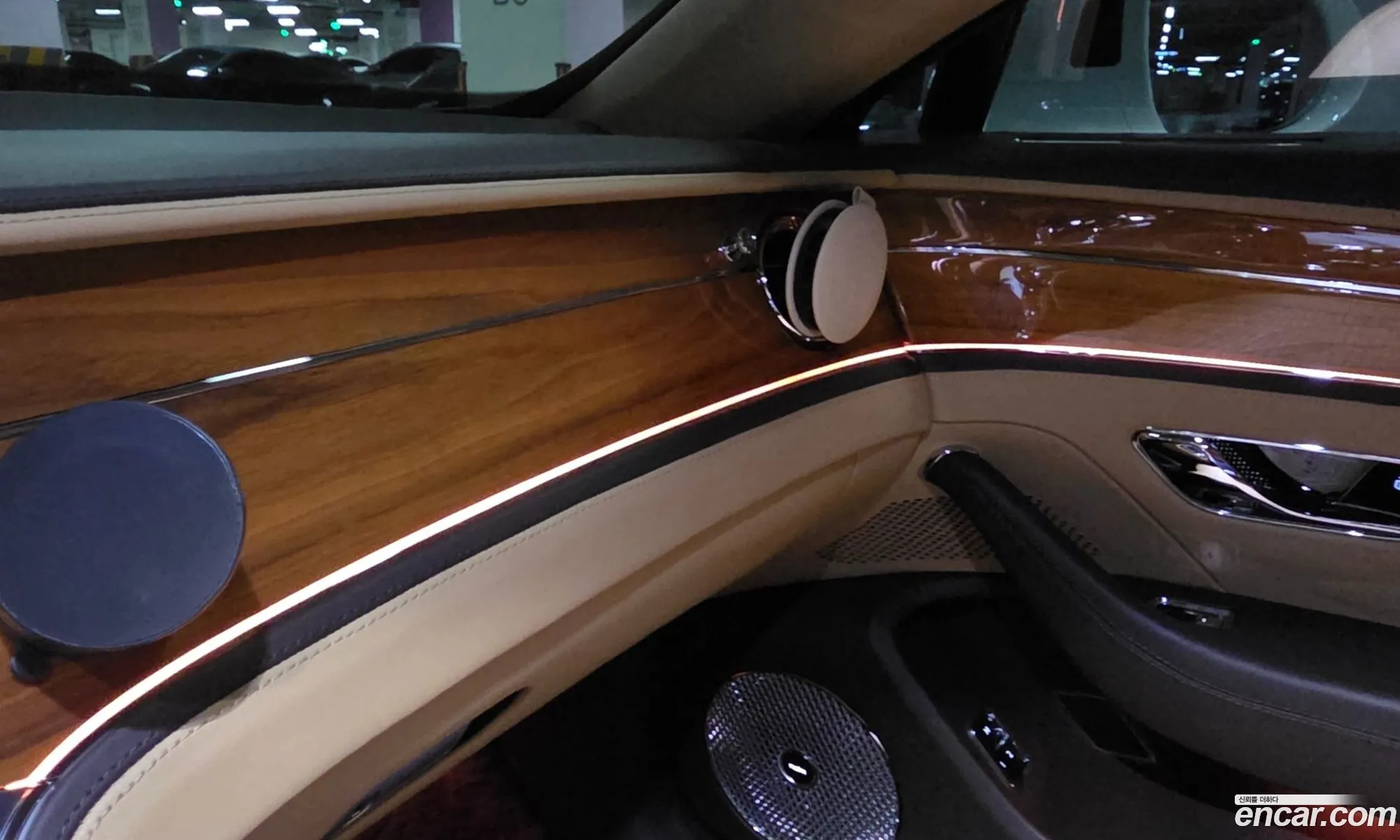 Bentley Flying Spur 2022 — 3