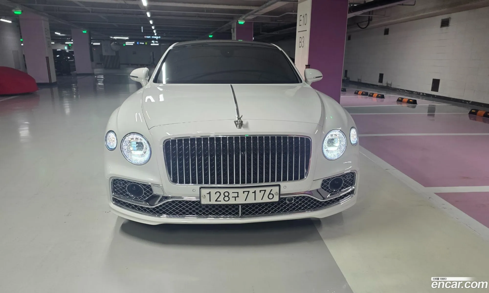 Bentley Flying Spur 2022 — 19