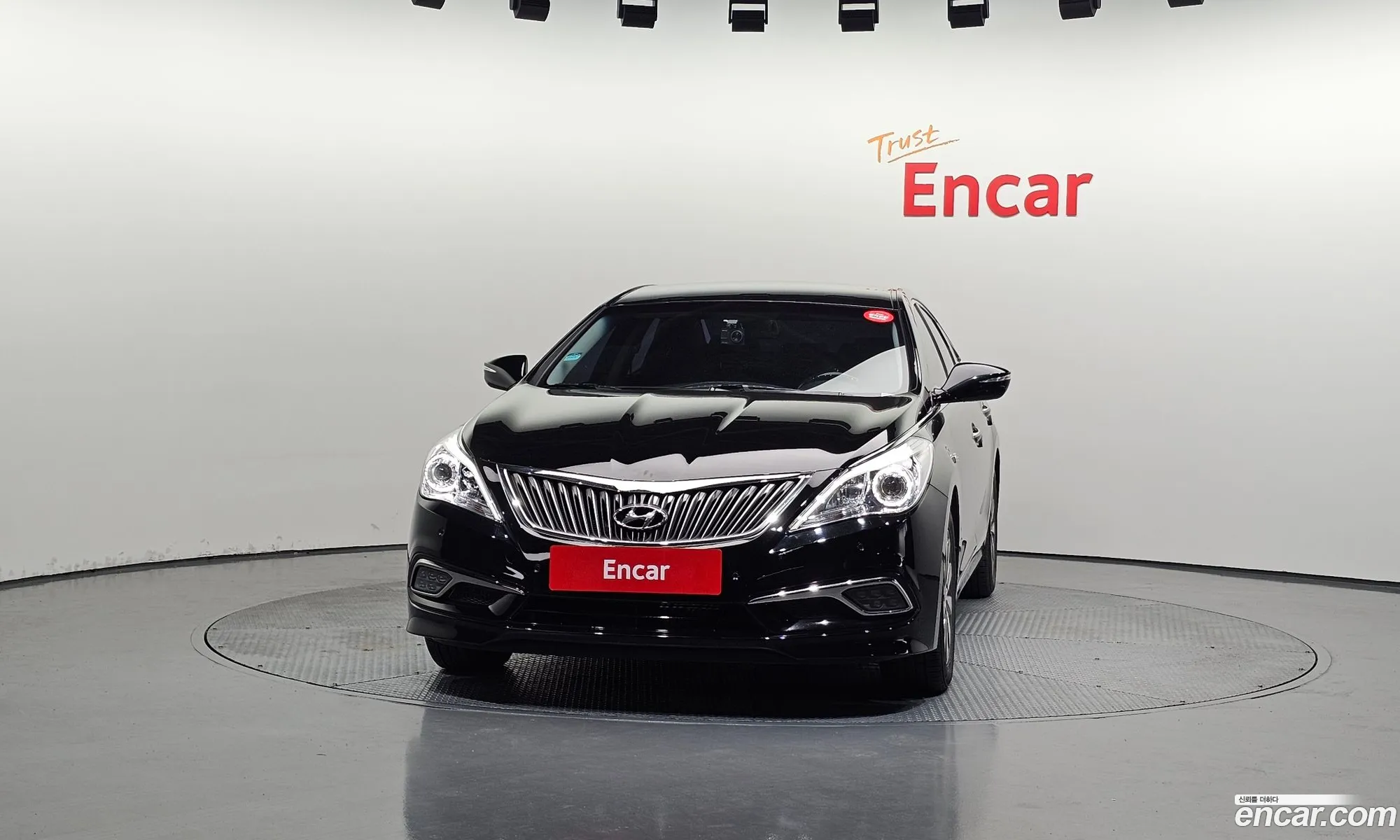 Hyundai Grandeur HG Hybrid 2015 — 4
