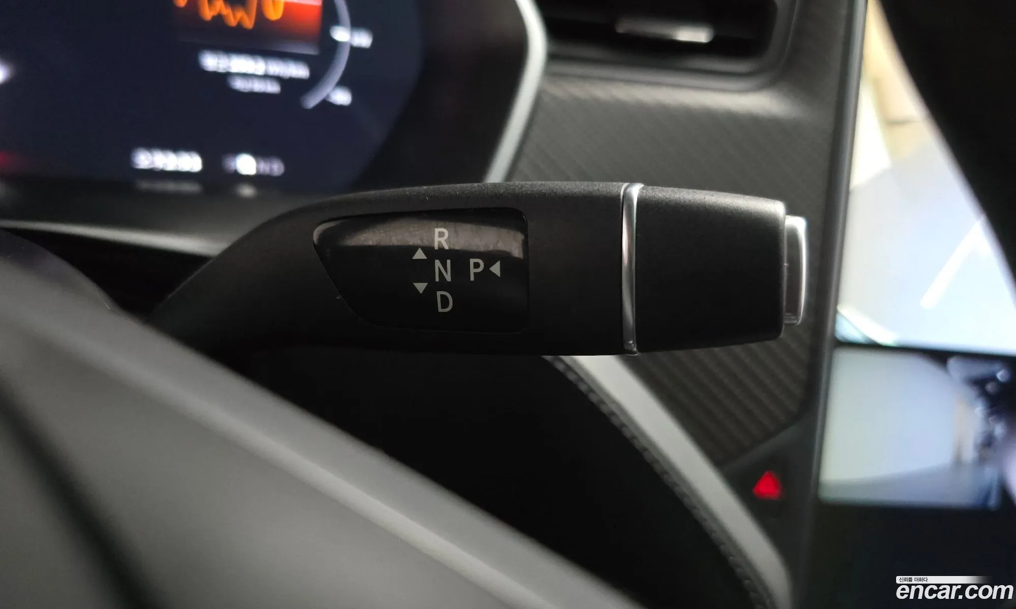 Tesla Model X 2018 5YJXCAE22JF126143 — 10