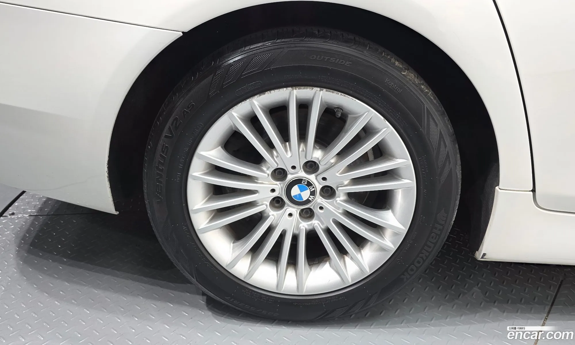 BMW 5 Series 2015 WBA5E5101FG062460 — 8