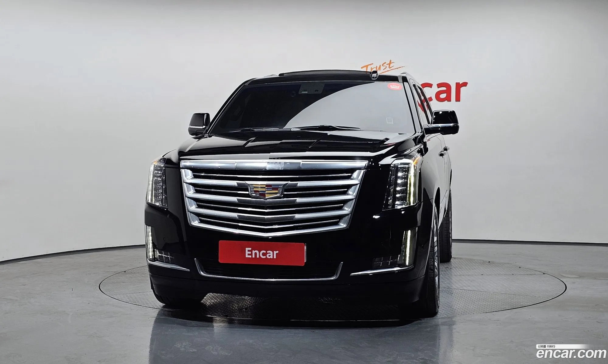 Cadillac Escalade 2019 — 13