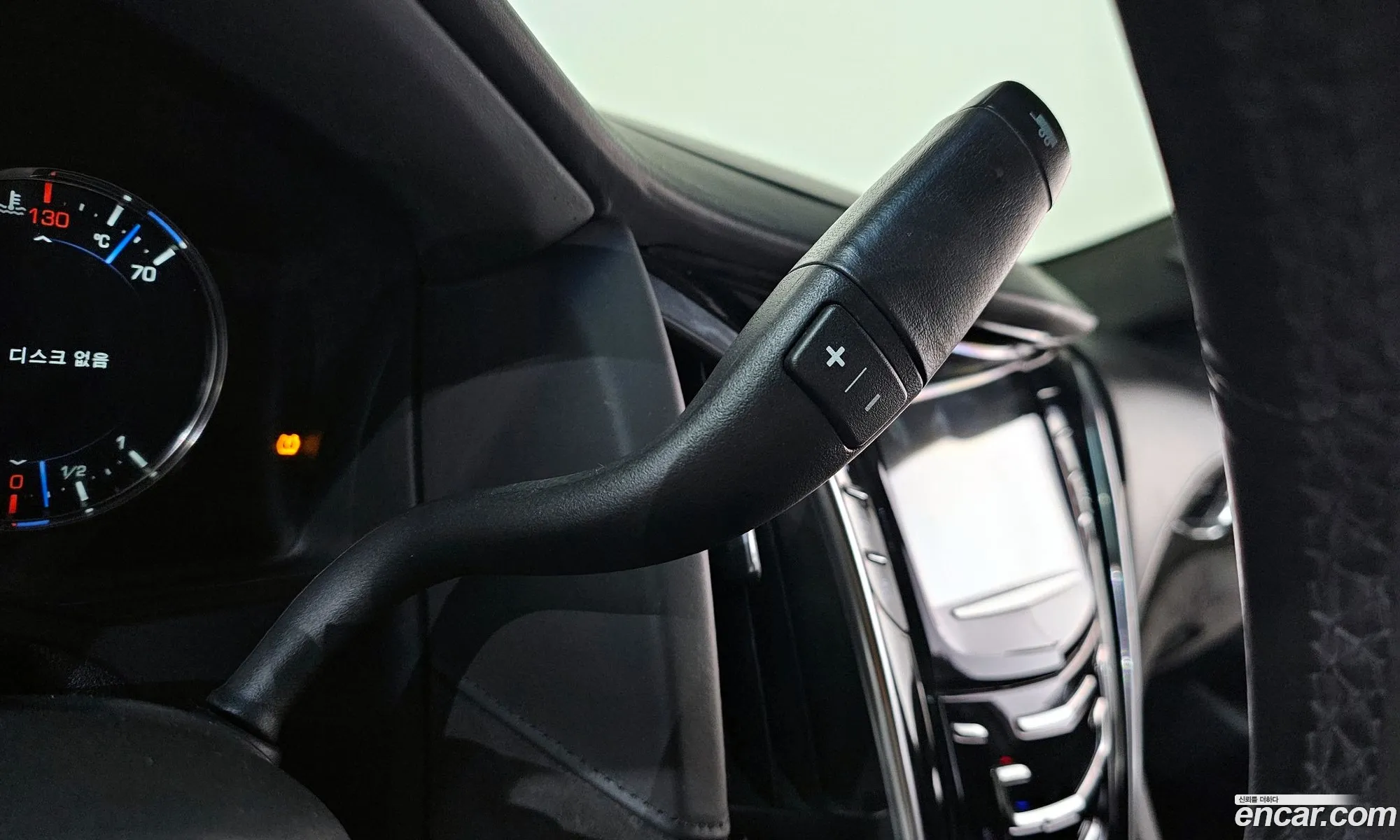 Cadillac Escalade 2019 — 23
