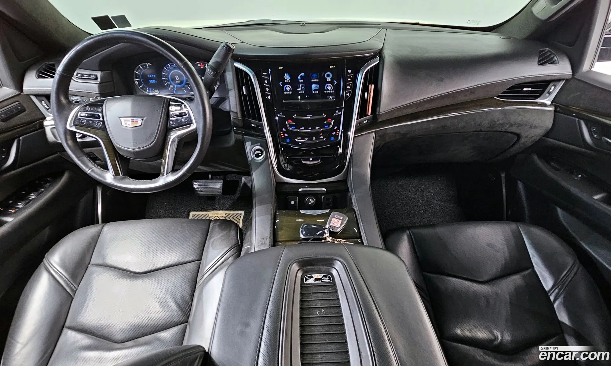 Cadillac Escalade 2019 — 30