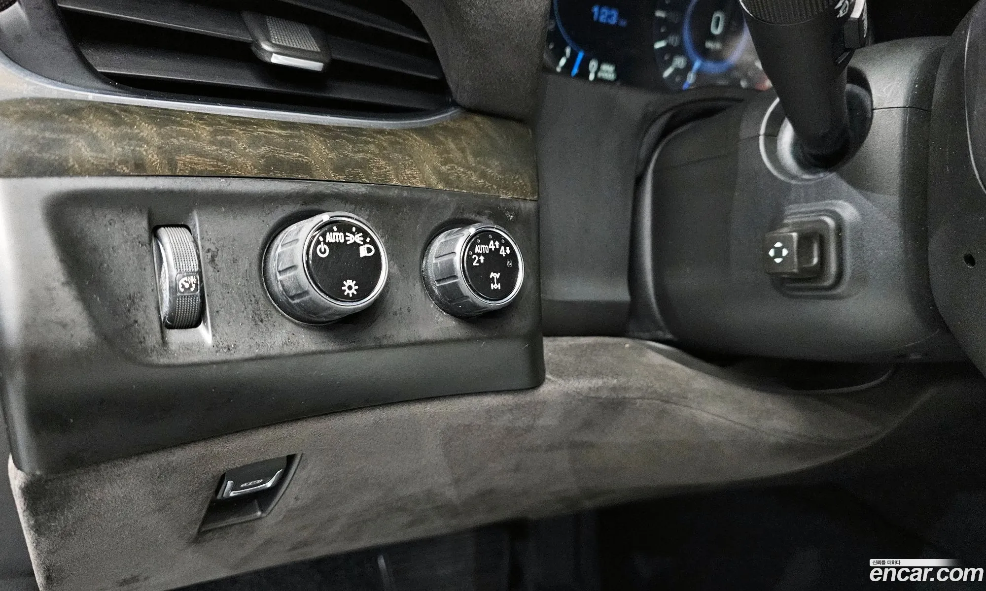 Cadillac Escalade 2019 — 15